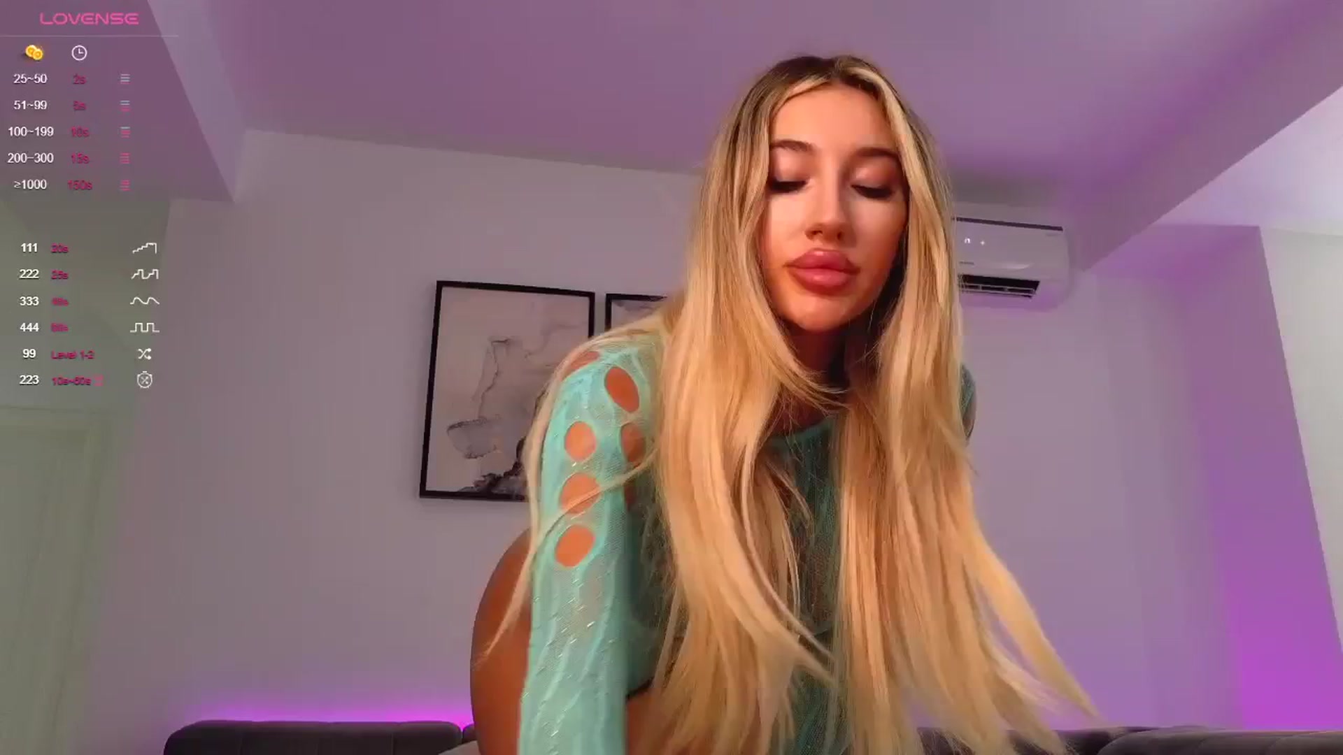 Gallery image thumbnail from Sieraskye's myfreecams stream on, 07/17/2024, 11:42 image 1 of 20
