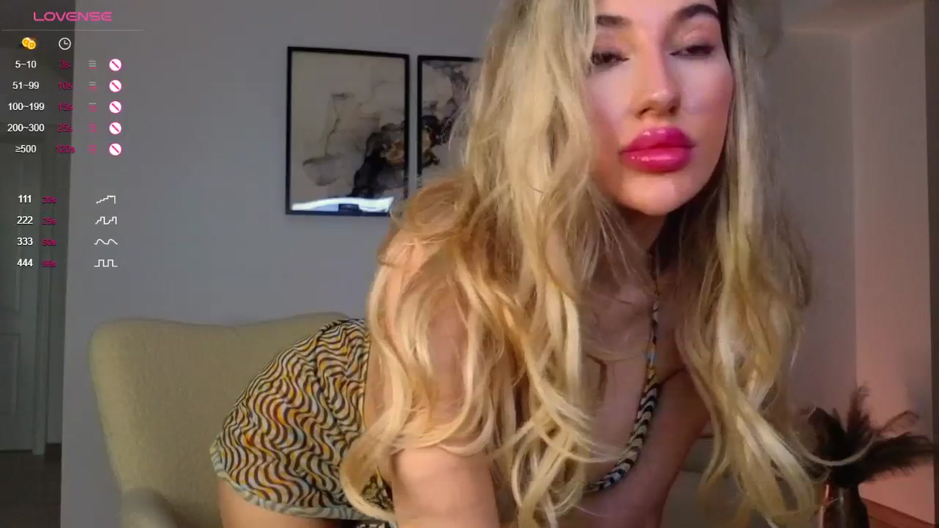 Gallery image thumbnail from Sieraskye's myfreecams stream on, 02/03/2025, 20:12 image 5 of 20