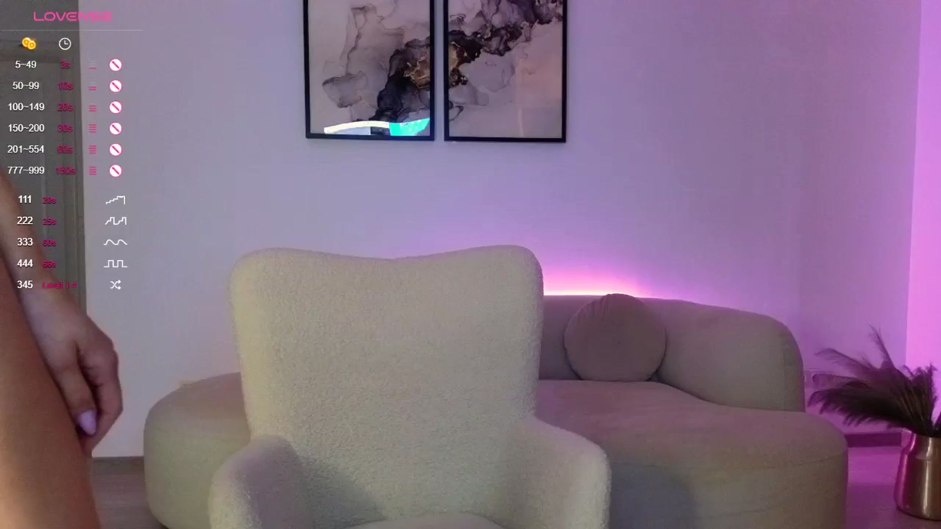 Gallery image thumbnail from Sieraskye's myfreecams stream on, 05/17/2025, 19:12 image 5 of 20