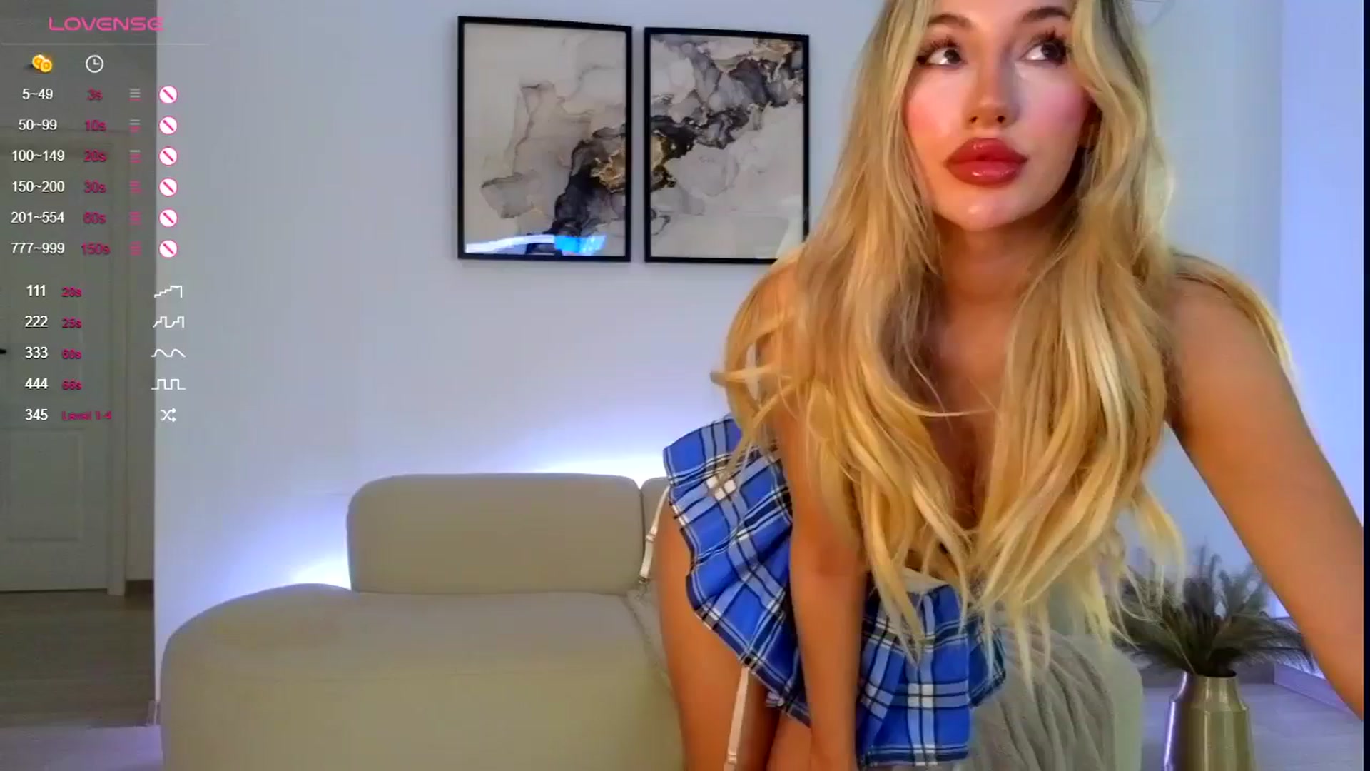 Gallery image thumbnail from Sieraskye's myfreecams stream on, 09/01/2025, 14:16 image 14 of 20