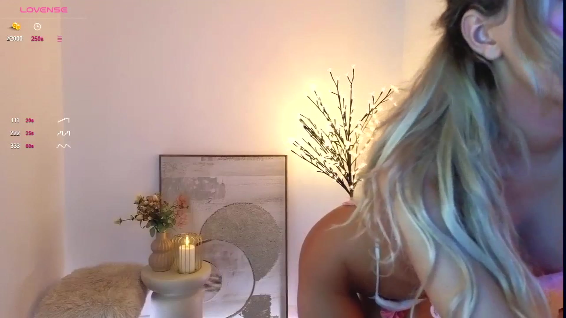 Gallery image thumbnail from Sieraskye's myfreecams stream on, 11/18/2025, 17:03 image 2 of 20