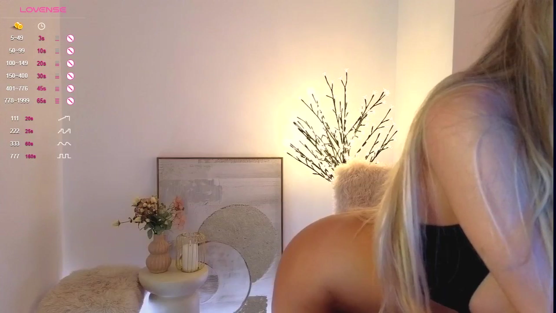 Gallery image thumbnail from Sieraskye's myfreecams stream on, 11/21/2025, 17:36 image 15 of 20