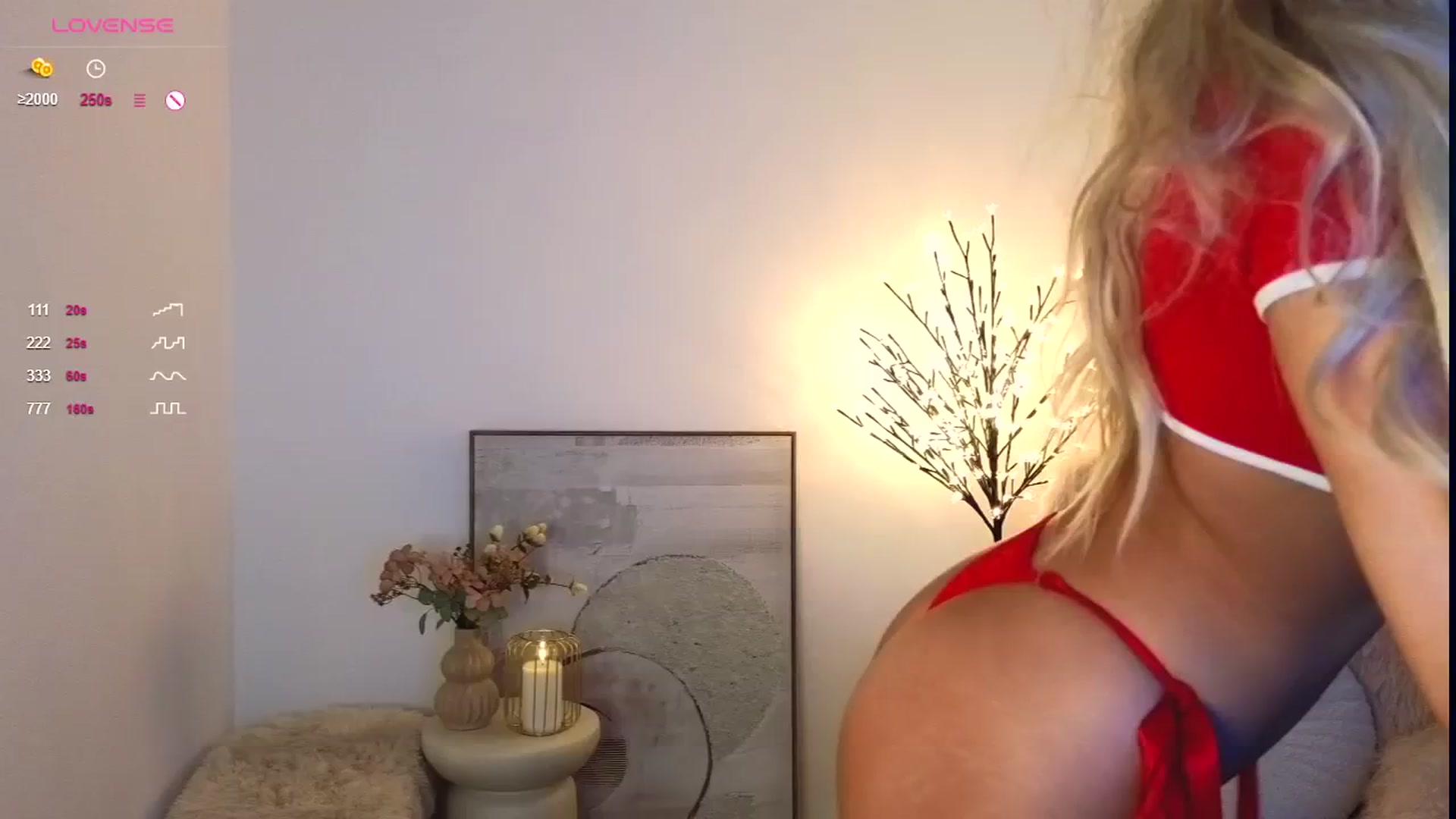 Gallery image thumbnail from Sieraskye's myfreecams stream on, 12/24/2025, 17:43 image 6 of 20