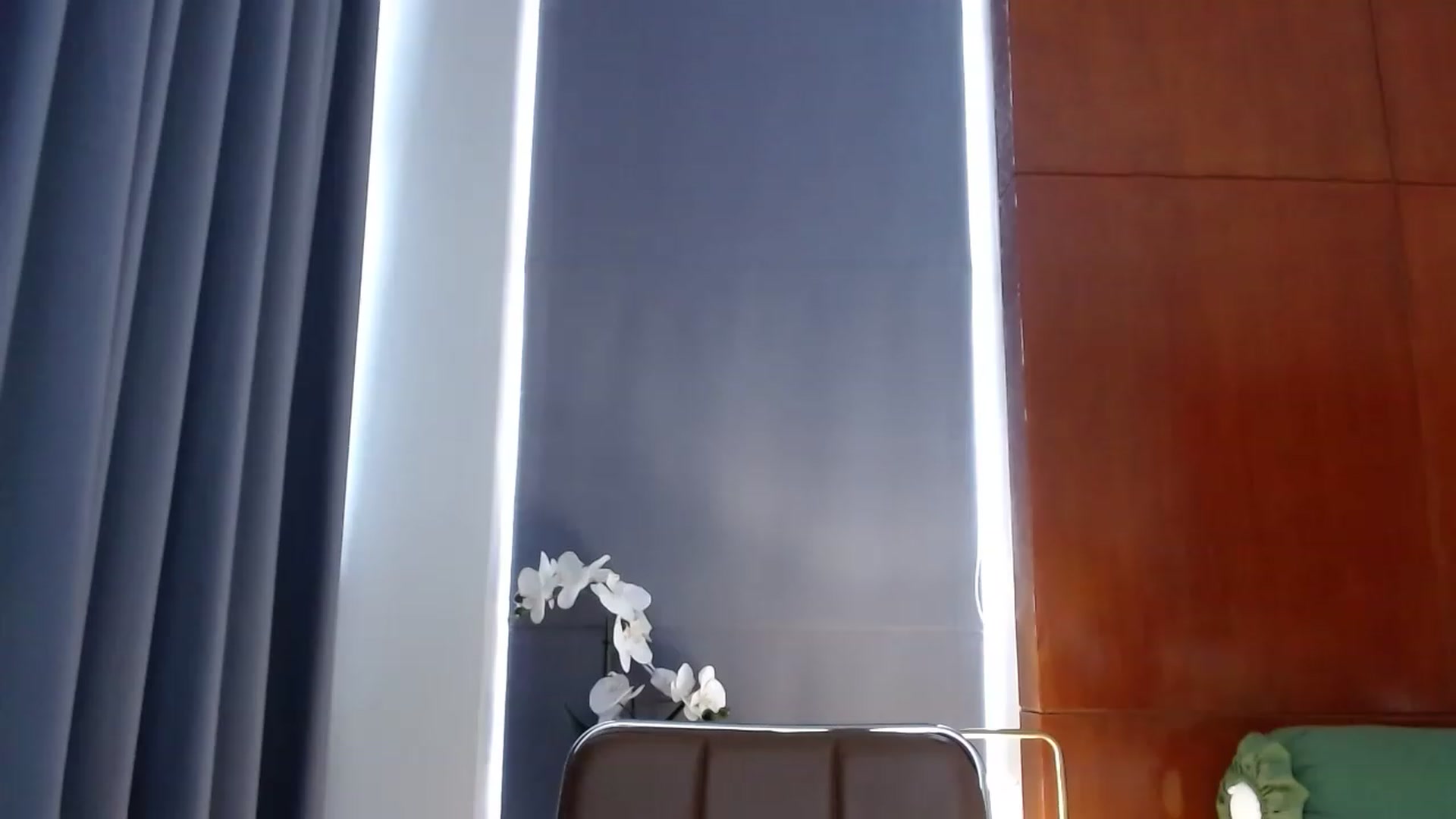 Gallery image thumbnail from SigalBlonde's myfreecams stream on, 05/18/2023, 06:37 image 6 of 20