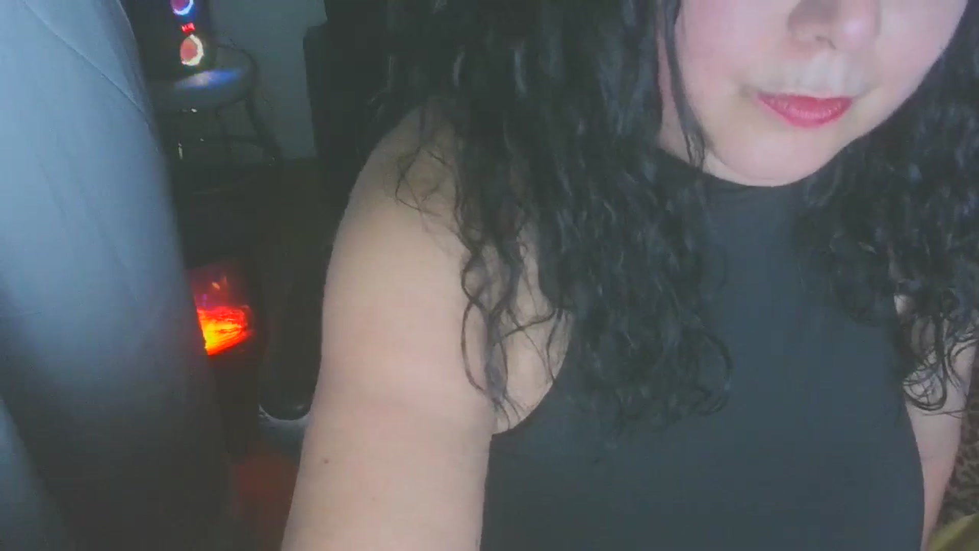 Gallery image thumbnail from SignorinaVoss's myfreecams stream on, 03/09/2024, 19:56 image 3 of 20