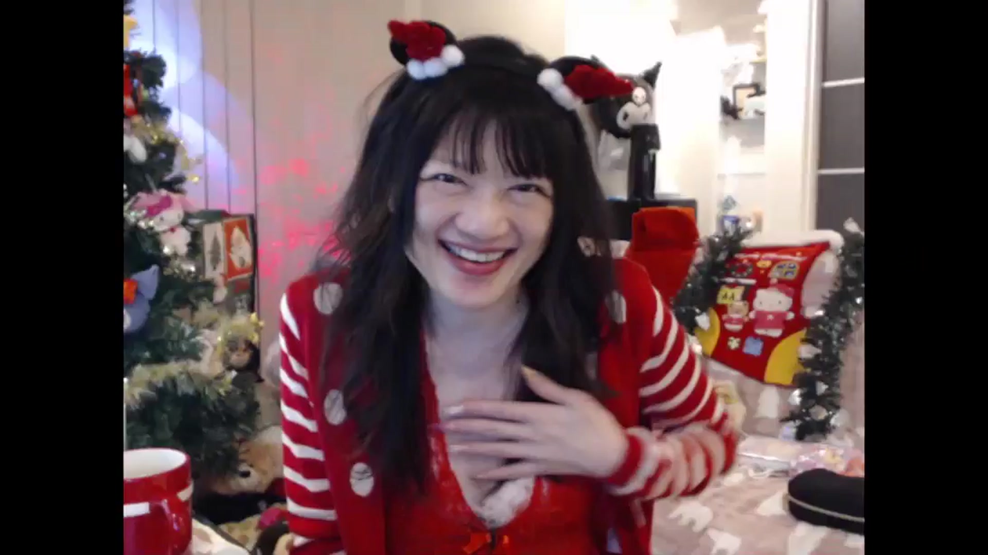 Gallery image thumbnail from SilViAjpn's myfreecams stream on, 12/25/2025, 13:16 image 1 of 20