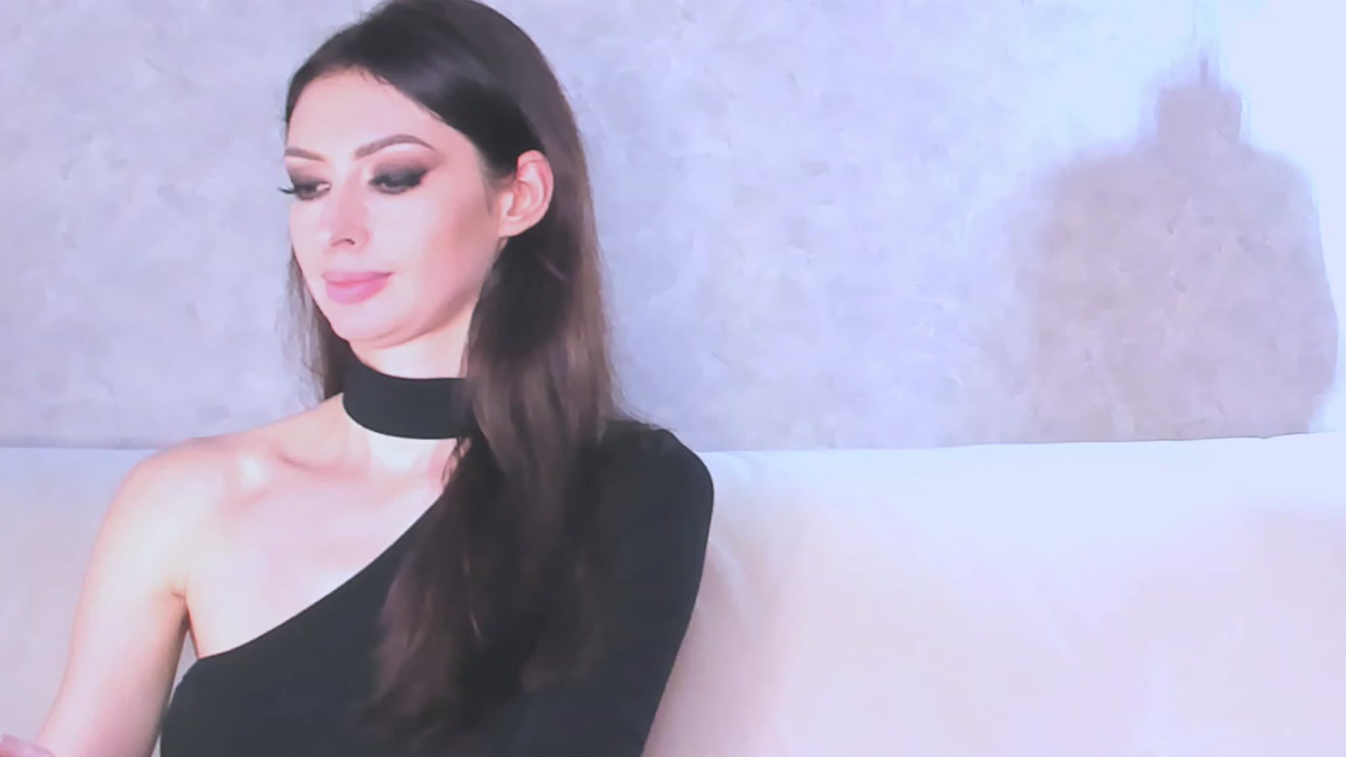 Gallery image thumbnail from SilenceIsSexy's myfreecams stream on, 12/27/2022, 01:40 image 17 of 20