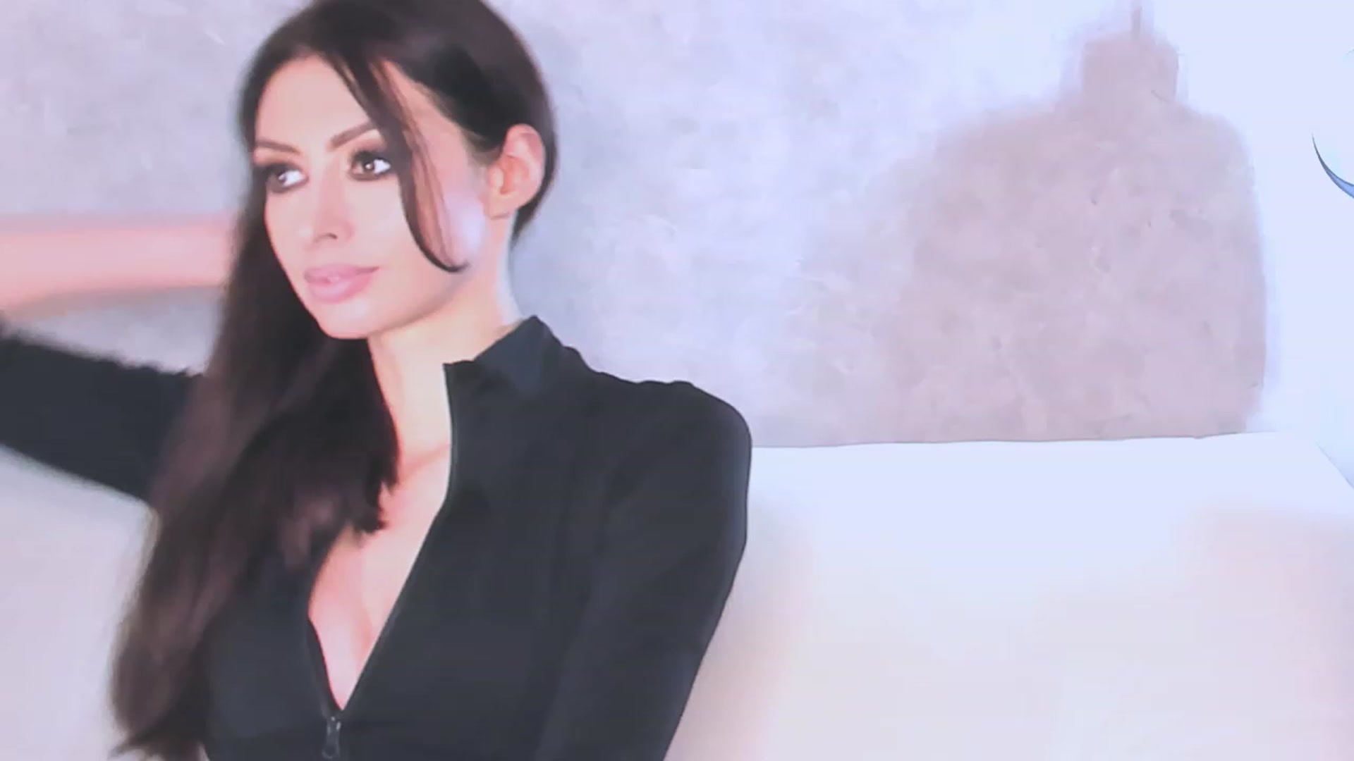 Gallery image thumbnail from SilenceIsSexy's myfreecams stream on, 01/21/2023, 22:13 image 11 of 20