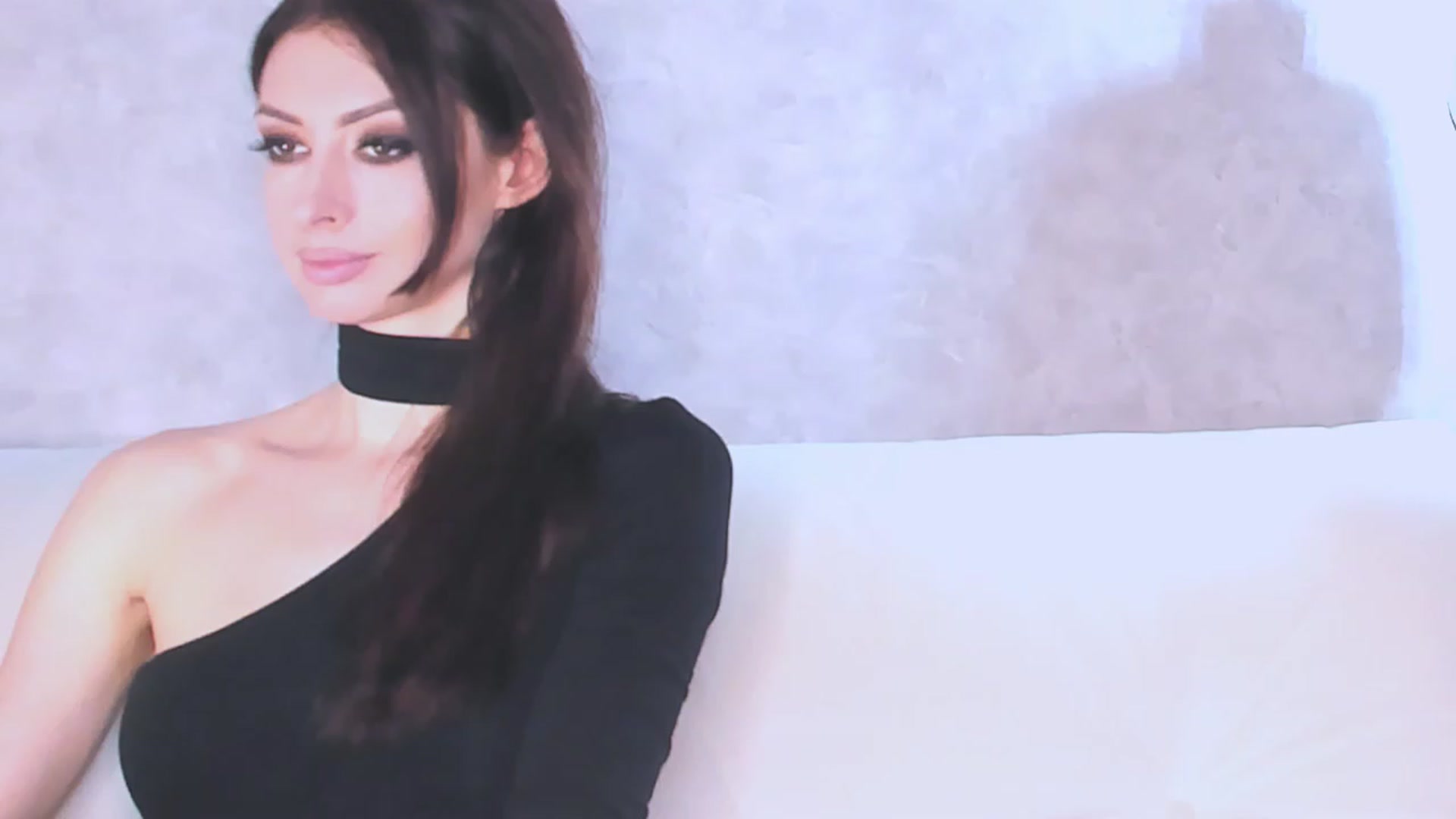 Gallery image thumbnail from SilenceIsSexy's myfreecams stream on, 01/22/2023, 21:05 image 4 of 20