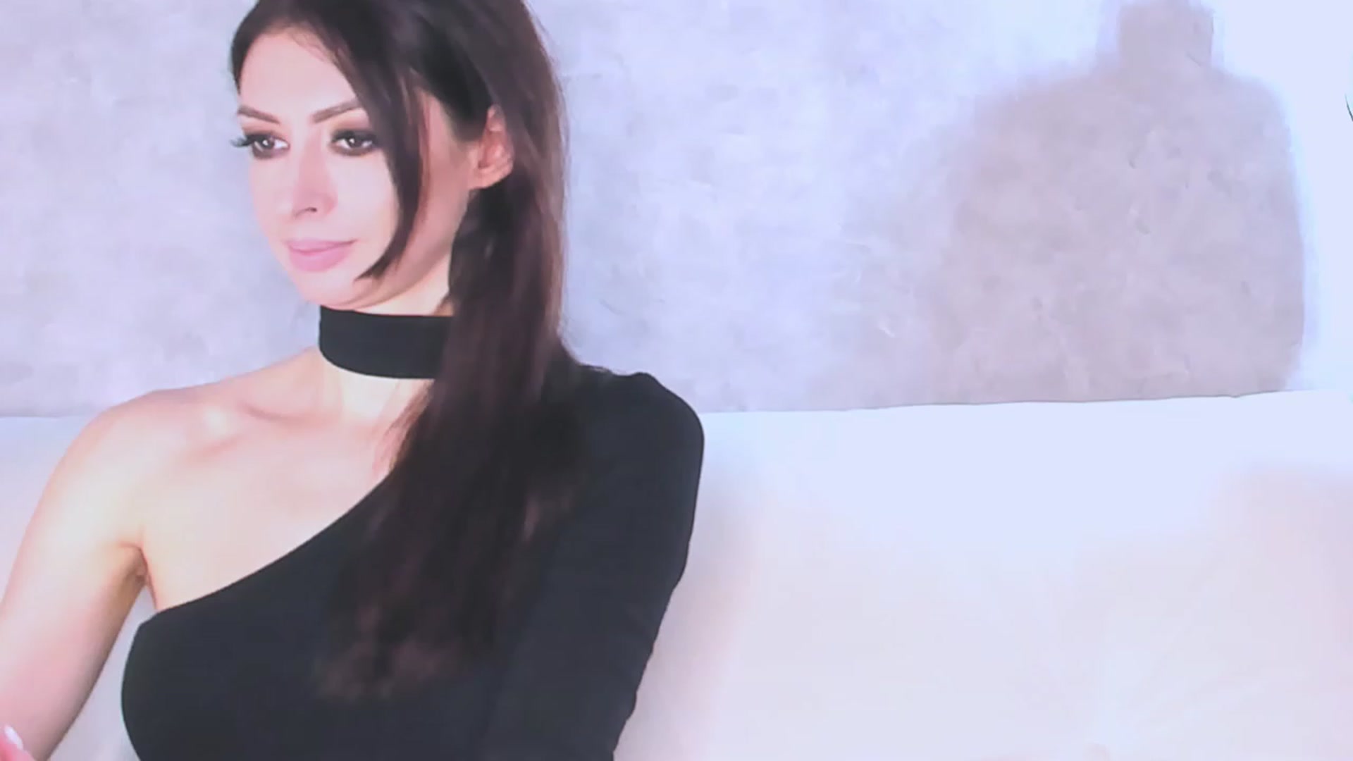 Gallery image thumbnail from SilenceIsSexy's myfreecams stream on, 01/22/2023, 21:05 image 5 of 20