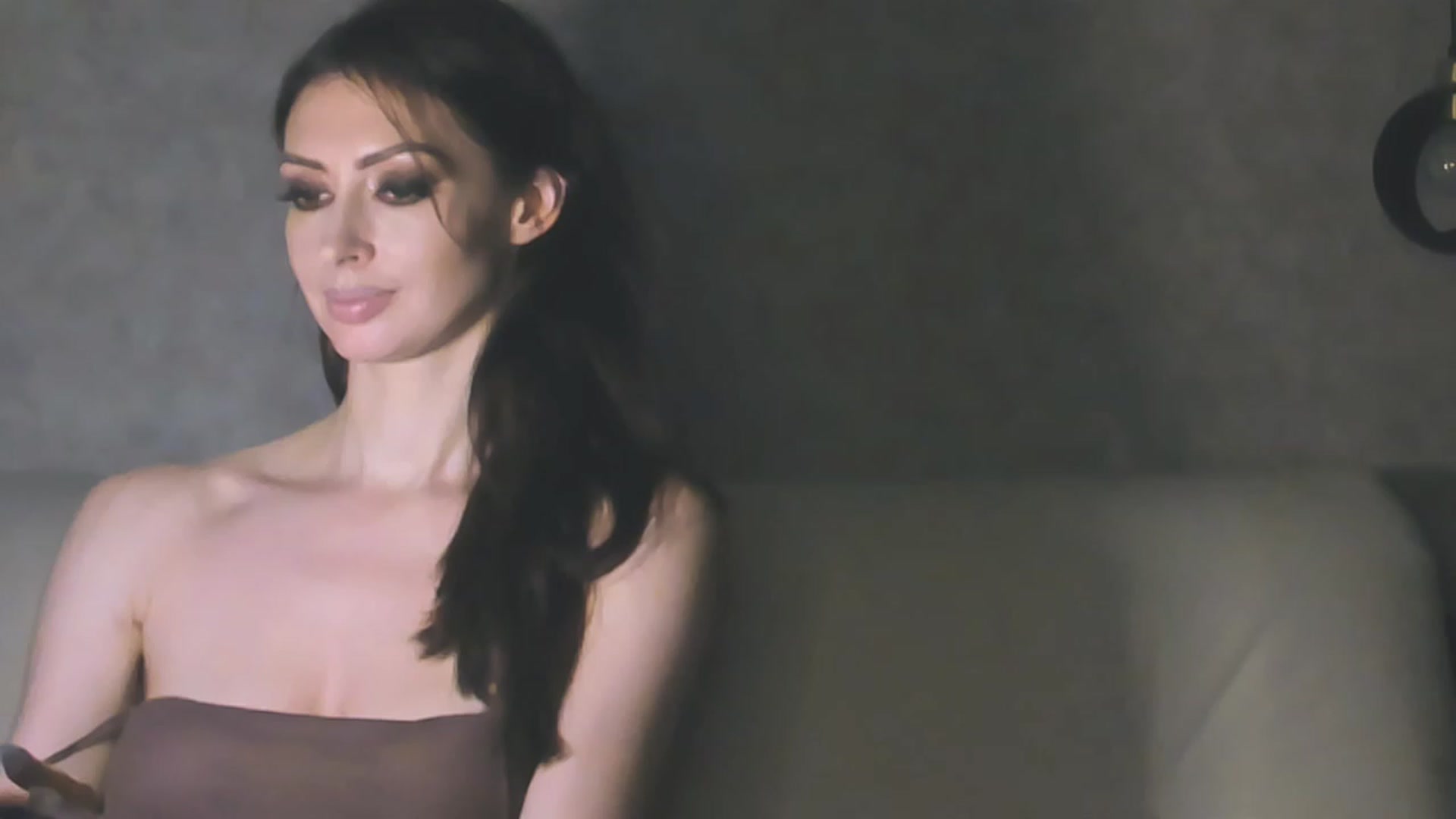 Gallery image thumbnail from SilenceIsSexy's myfreecams stream on, 02/02/2023, 24:28 image 20 of 20