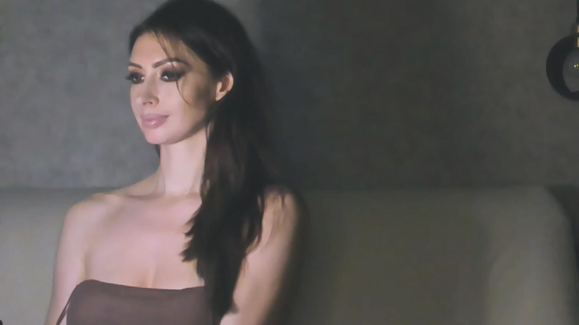 Gallery image thumbnail from SilenceIsSexy's myfreecams stream on, 02/02/2023, 24:12 image 1 of 20