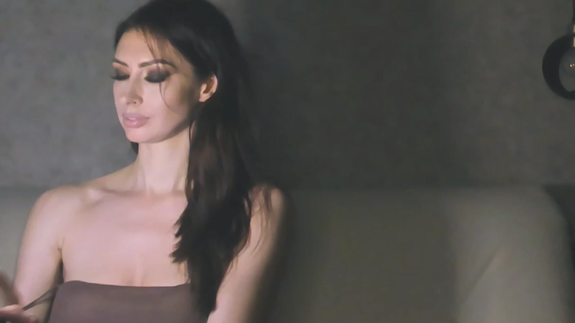 Gallery image thumbnail from SilenceIsSexy's myfreecams stream on, 02/02/2023, 24:12 image 3 of 20