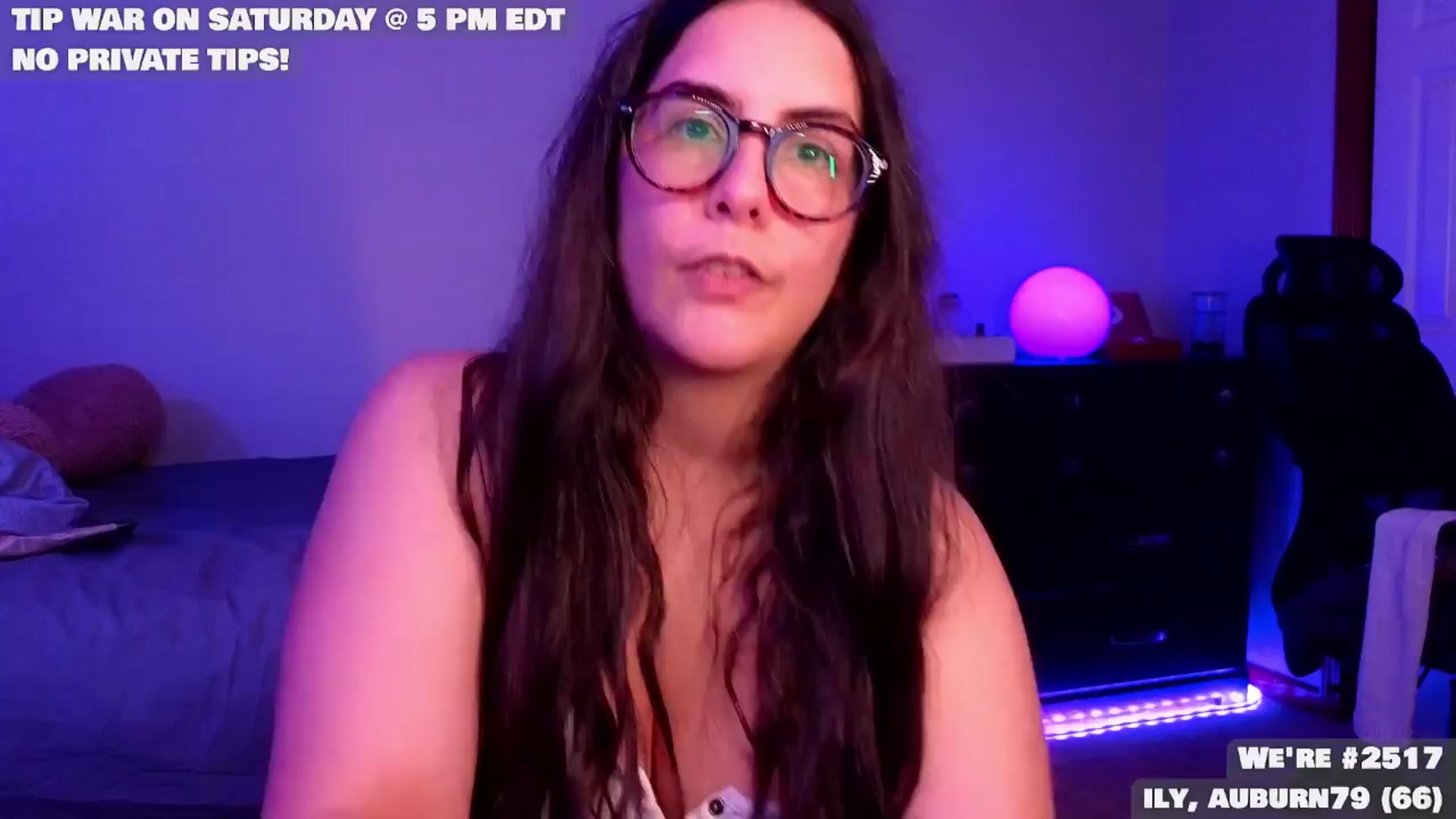 Gallery image thumbnail from SilentTy's myfreecams stream on, 04/01/2024, 23:27 image 16 of 20