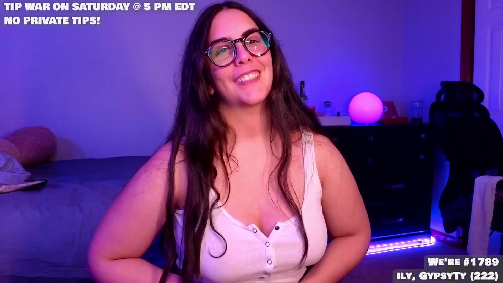 Gallery image thumbnail from SilentTy's myfreecams stream on, 04/01/2024, 23:27 image 18 of 20
