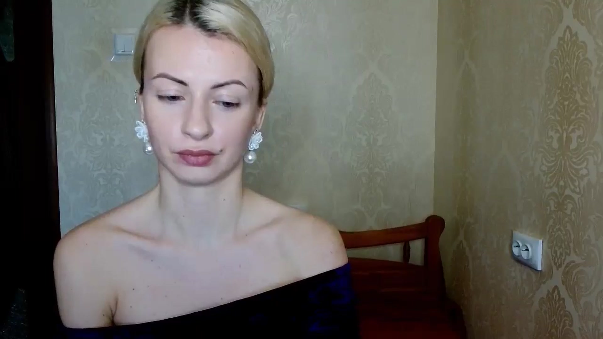 Gallery image thumbnail from SilkBlonde's myfreecams stream on, 02/11/2026, 12:07 image 18 of 20