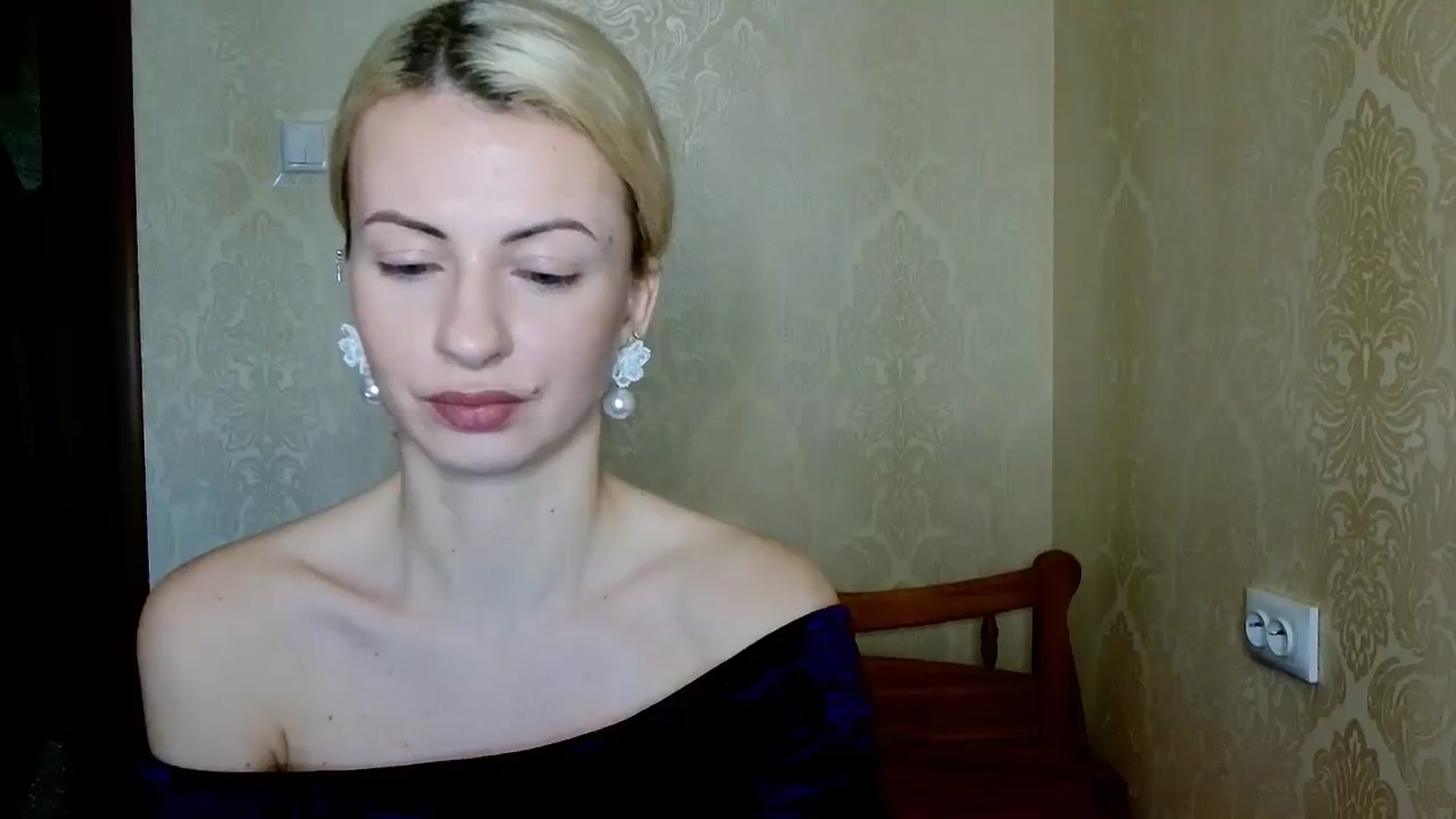 Gallery image thumbnail from SilkBlonde's myfreecams stream on, 02/11/2026, 12:07 image 10 of 20