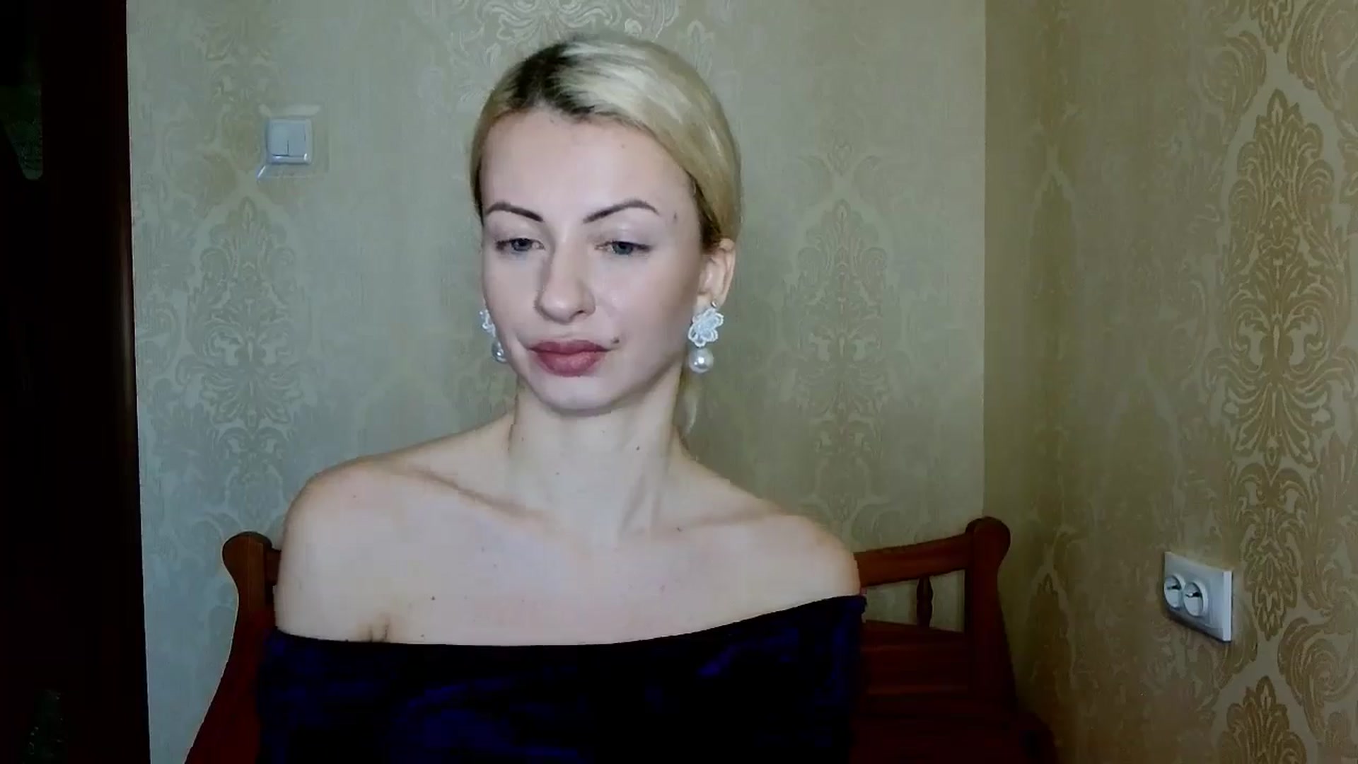 Gallery image thumbnail from SilkBlonde's myfreecams stream on, 02/11/2026, 12:07 image 7 of 20