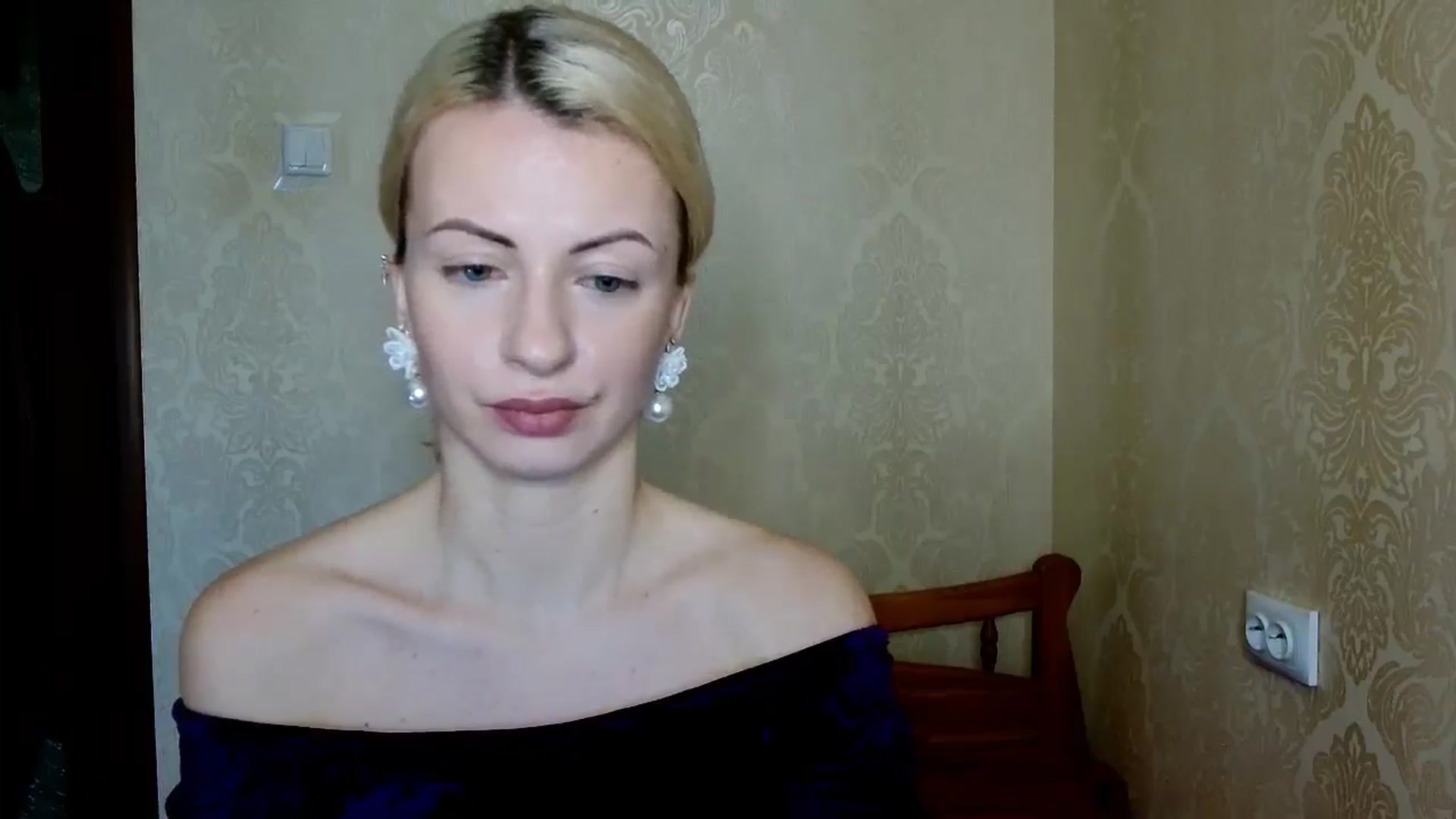 Gallery image thumbnail from SilkBlonde's myfreecams stream on, 02/11/2026, 12:07 image 14 of 20