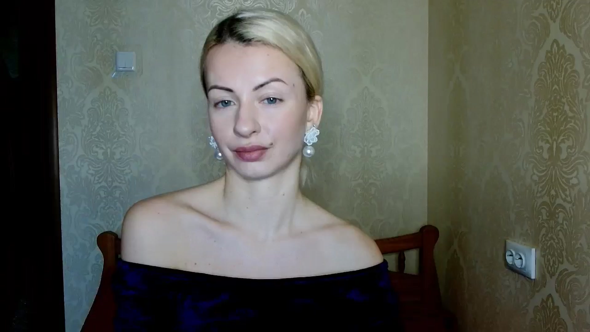Gallery image thumbnail from SilkBlonde's myfreecams stream on, 02/11/2026, 12:07 image 4 of 20