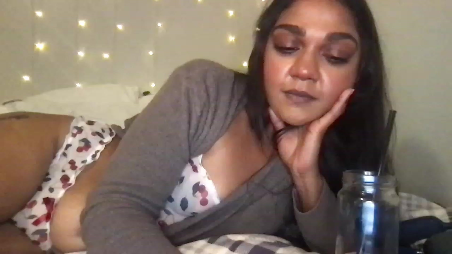Gallery image thumbnail from SillyGirlXO's myfreecams stream on, 08/12/2023, 24:30 image 2 of 20
