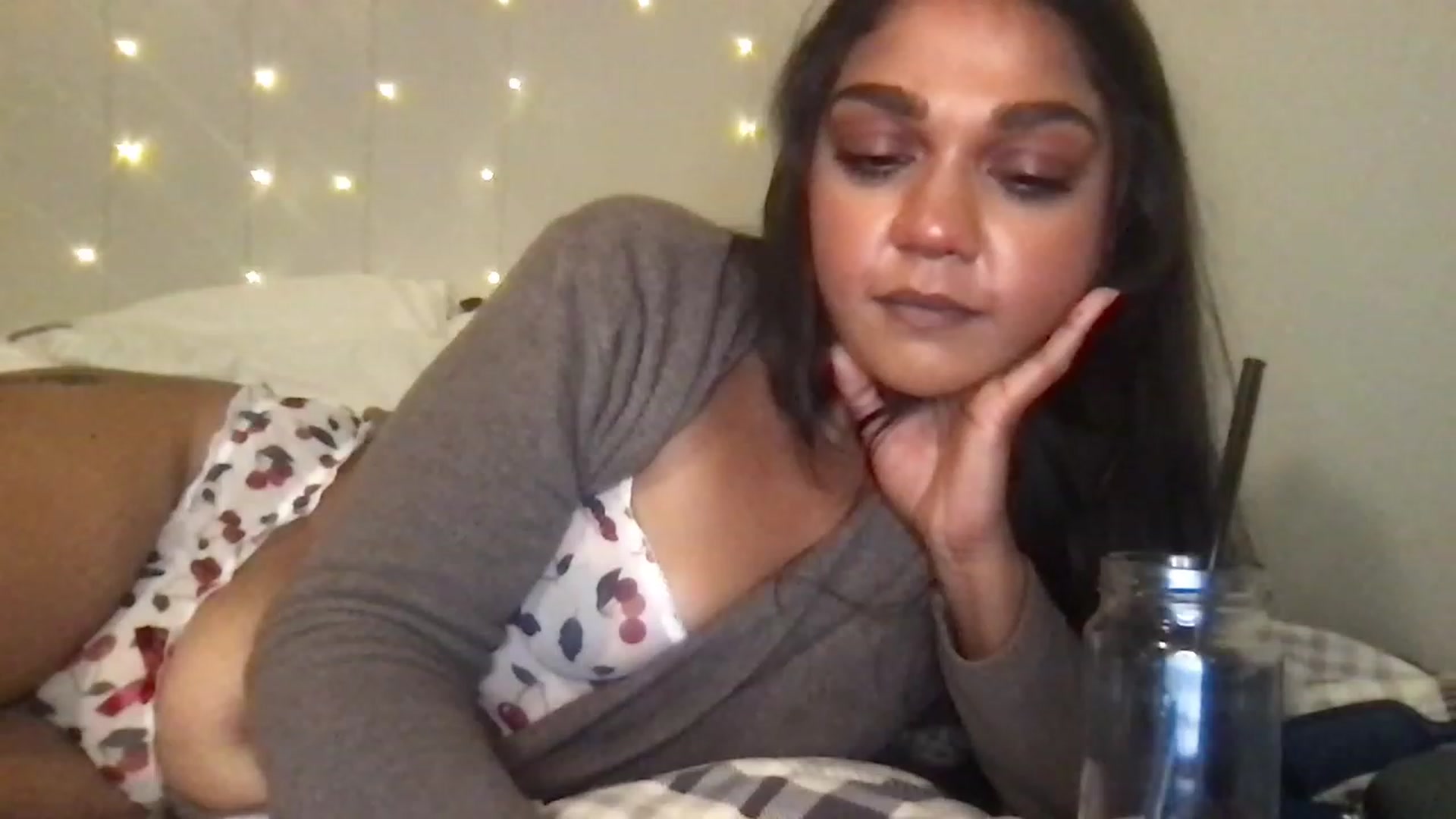 Gallery image thumbnail from SillyGirlXO's myfreecams stream on, 08/12/2023, 24:30 image 1 of 20