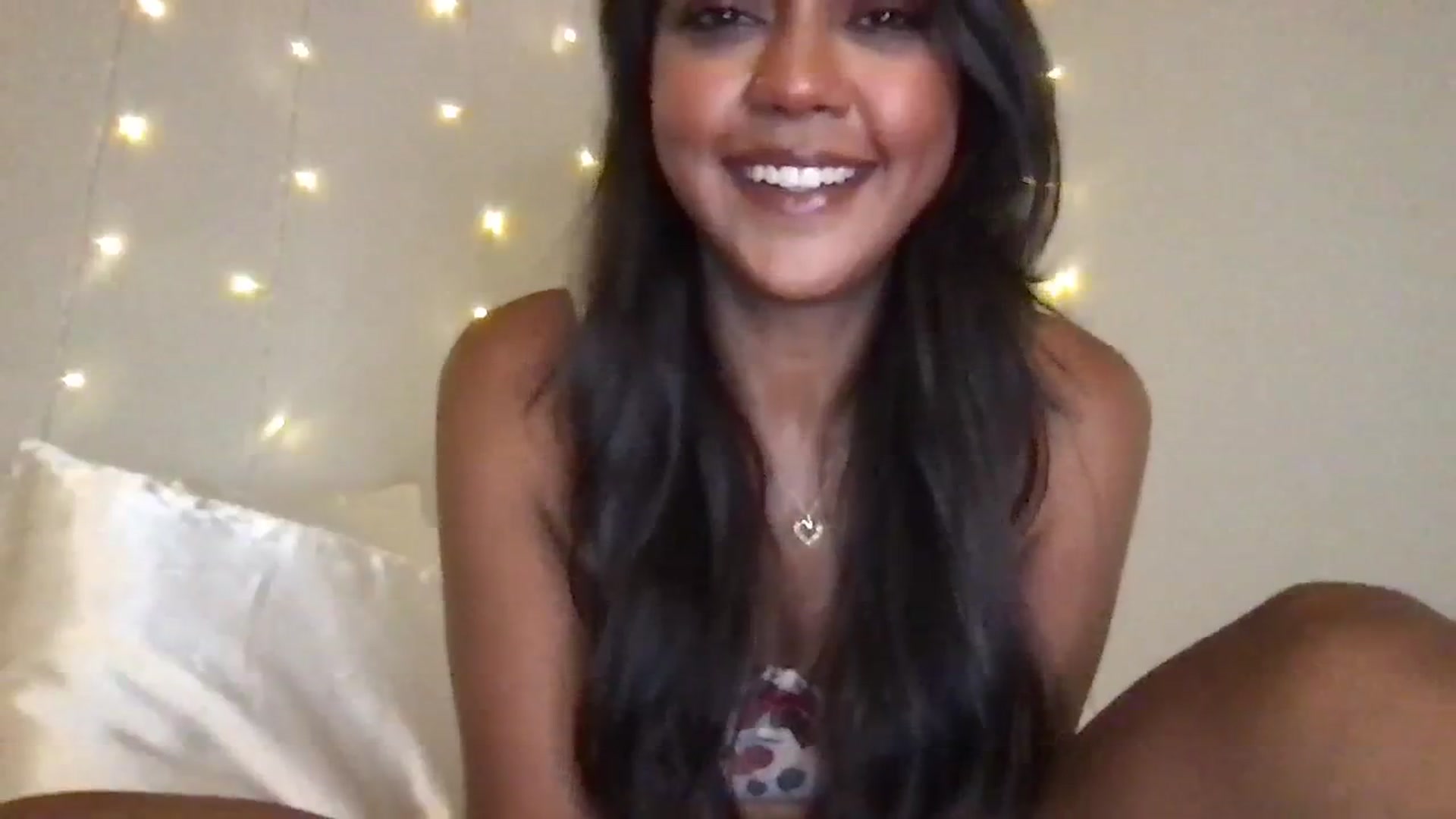 Gallery image thumbnail from SillyGirlXO's myfreecams stream on, 09/23/2023, 23:54 image 18 of 20