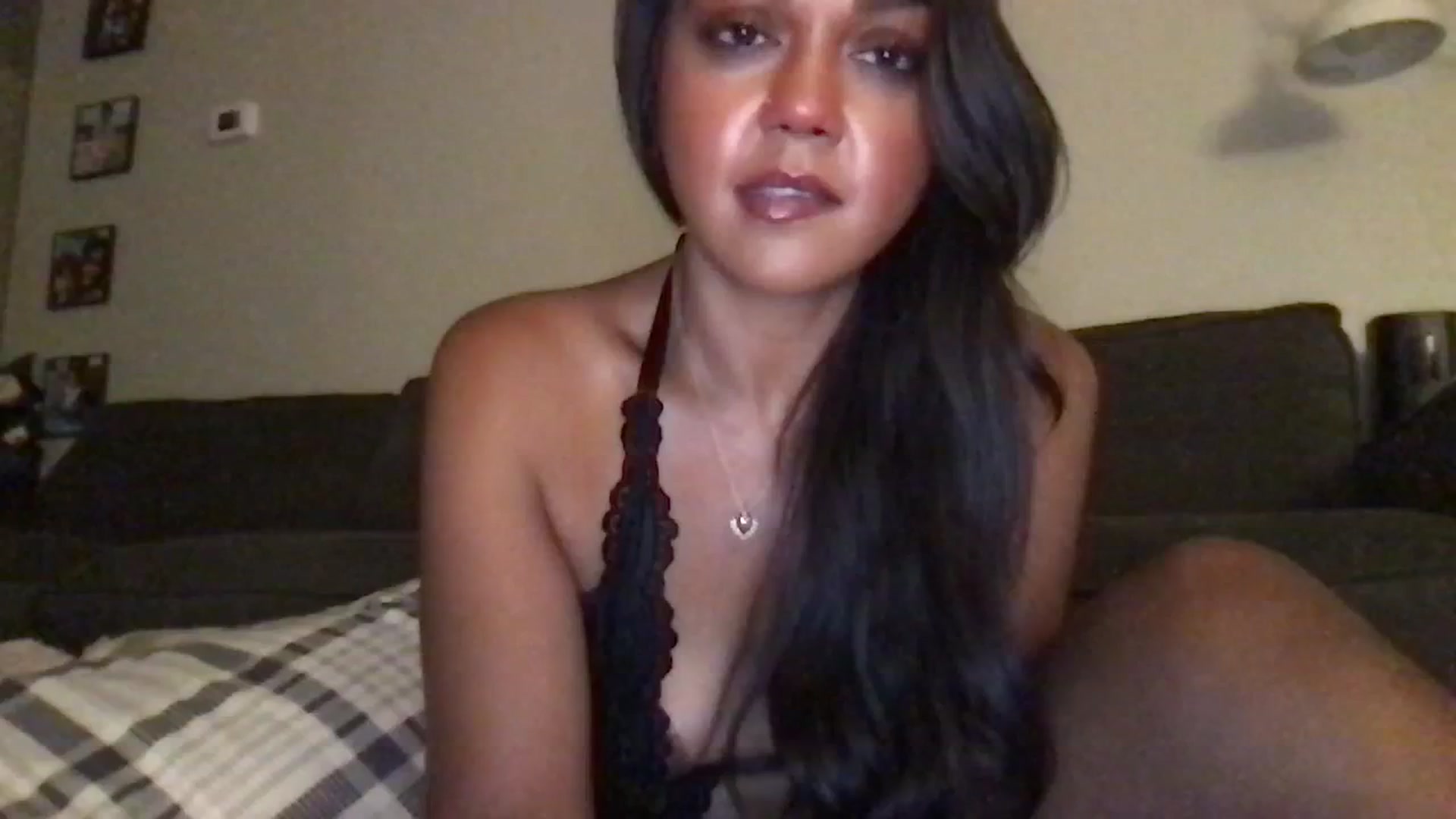 Gallery image thumbnail from SillyGirlXO's myfreecams stream on, 09/26/2023, 02:31 image 1 of 20