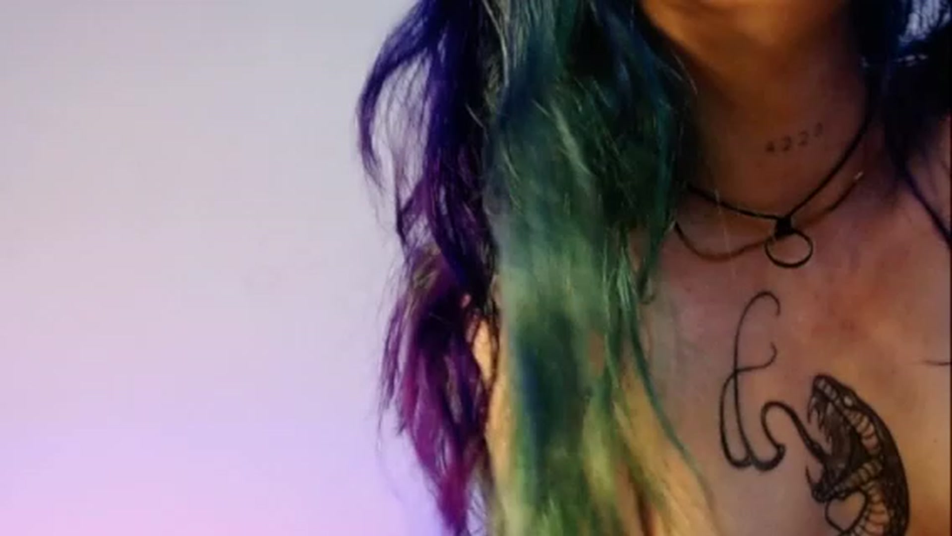 Gallery image thumbnail from SilverHase2's myfreecams stream on, 04/14/2023, 08:23 image 19 of 20