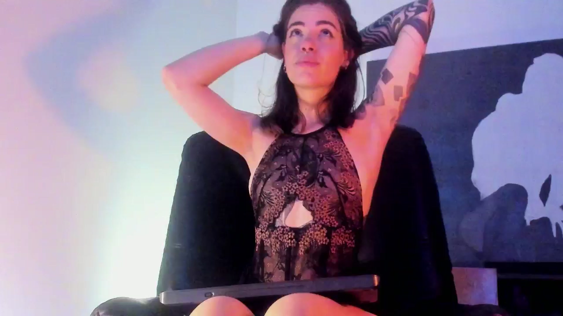 Gallery image thumbnail from SilverHase2's myfreecams stream on, 07/24/2024, 10:11 image 1 of 20