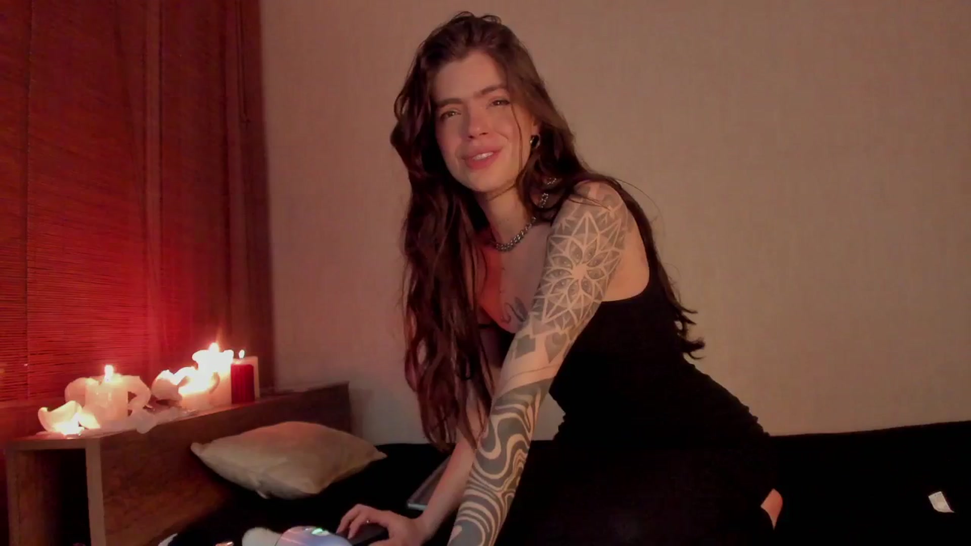 Gallery image thumbnail from SilverHase2's myfreecams stream on, 05/03/2026, 07:38 image 3 of 20