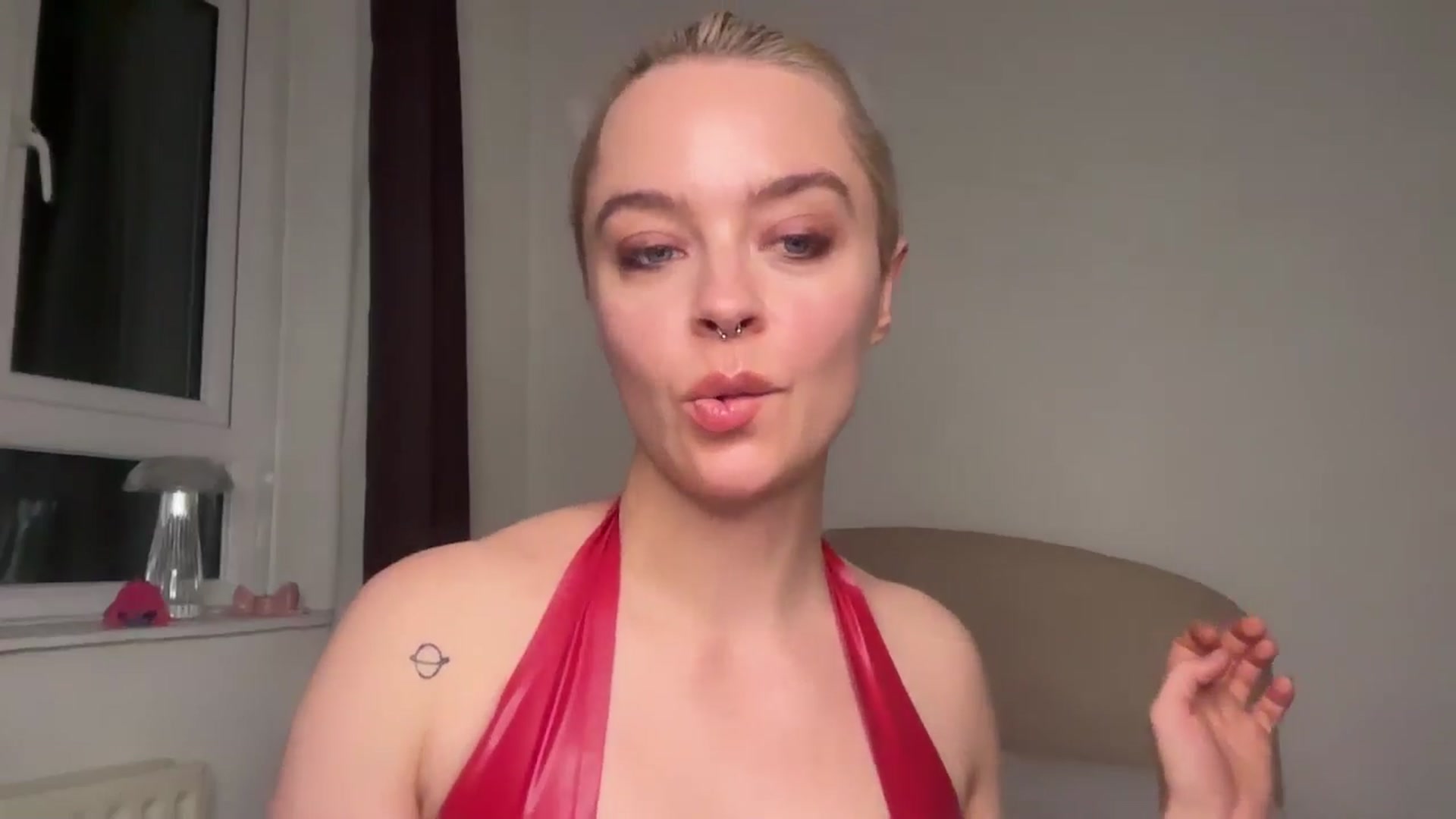 Gallery image thumbnail from SilverLowe's myfreecams stream on, 12/26/2024, 18:41 image 17 of 20