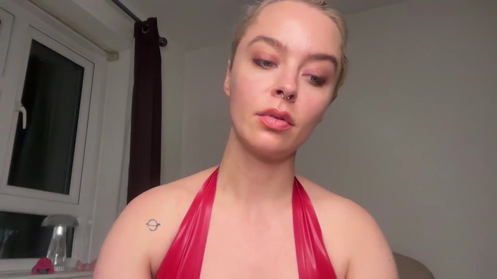 Gallery image thumbnail from SilverLowe's myfreecams stream on, 12/26/2024, 18:41 image 4 of 20