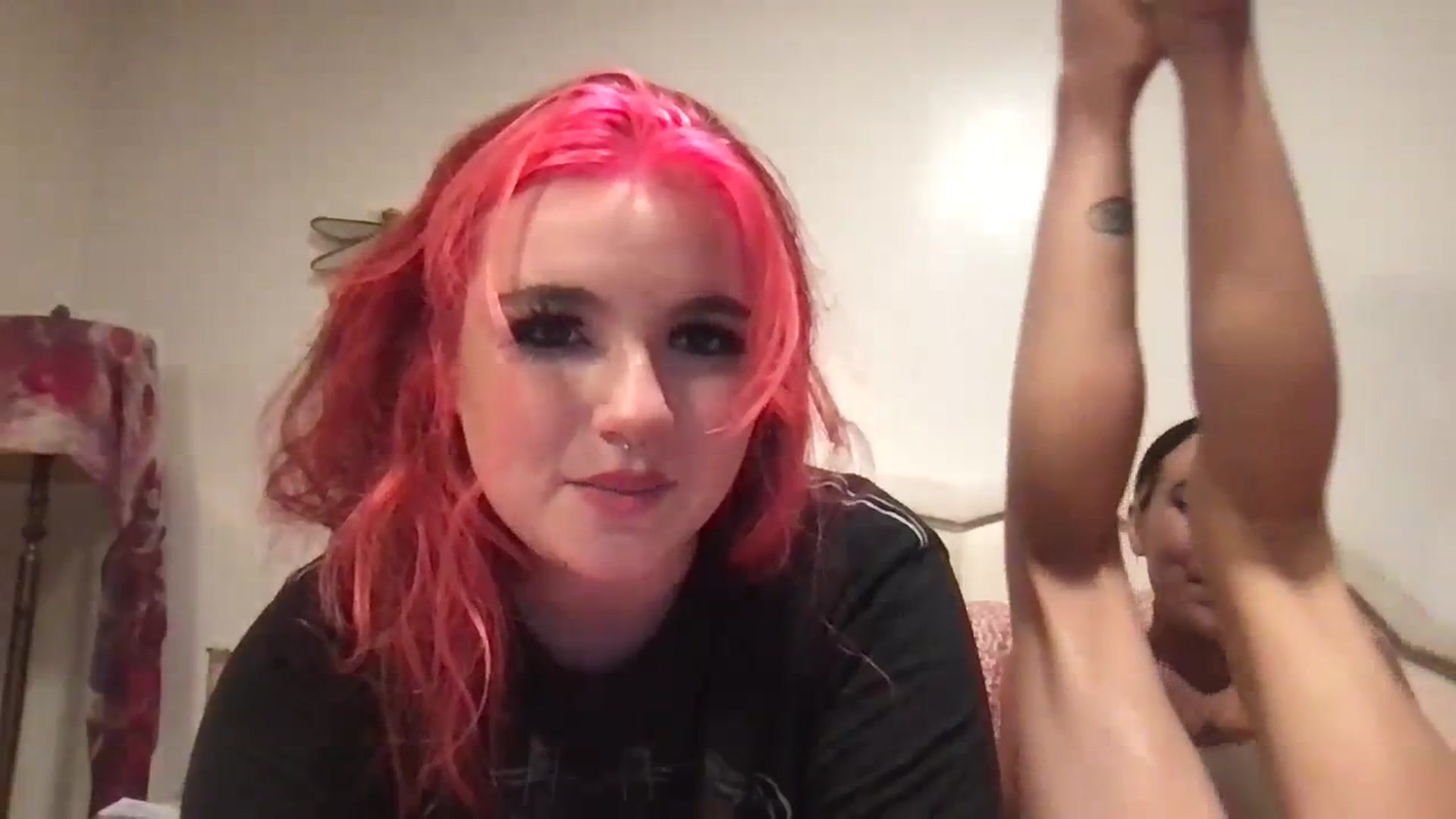 Gallery image thumbnail from Silverngolden's myfreecams stream on, 10/21/2023, 01:18 image 13 of 20