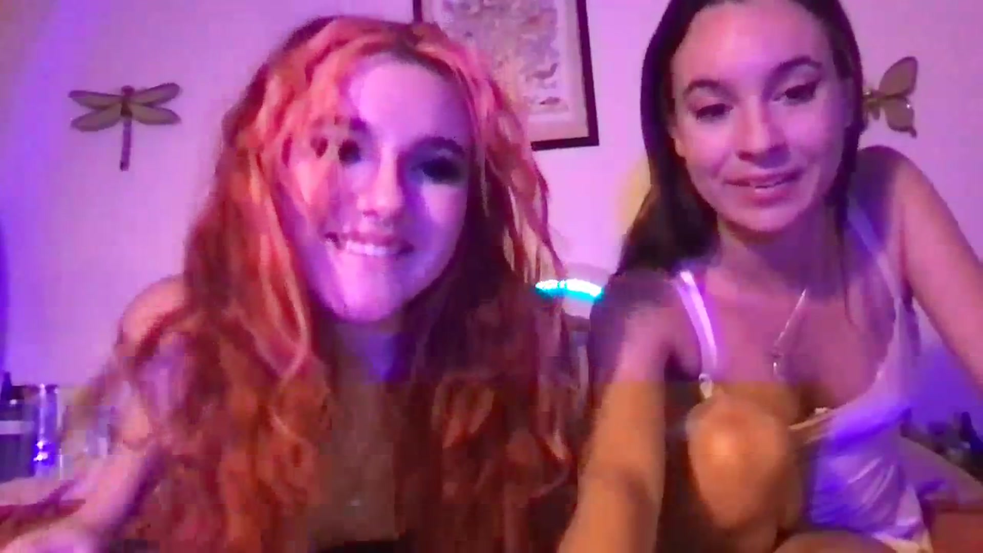 Gallery image thumbnail from Silverngolden's myfreecams stream on, 11/13/2023, 02:18 image 19 of 20