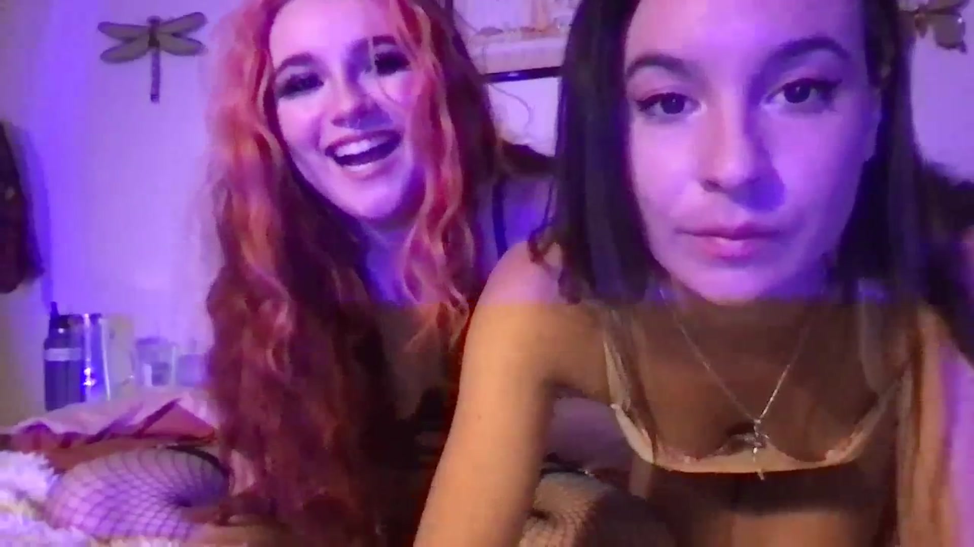 Gallery image thumbnail from Silverngolden's myfreecams stream on, 11/13/2023, 02:18 image 10 of 20