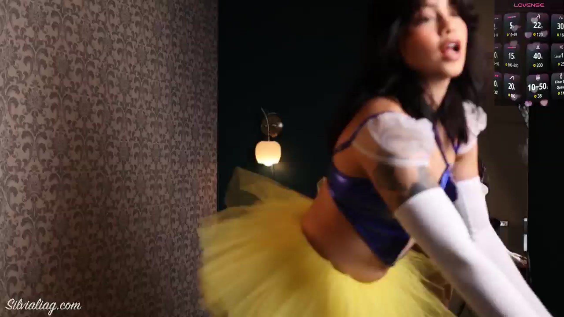 Gallery image thumbnail from Silvialiag's myfreecams stream on, 08/01/2025, 02:27 image 1 of 20