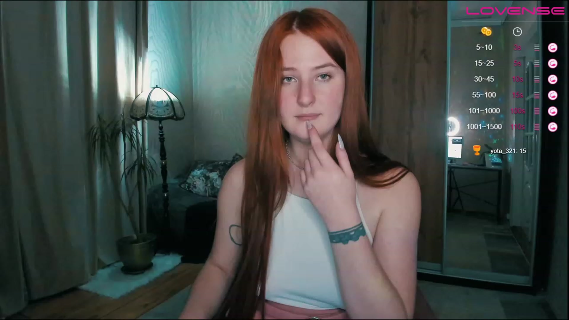 Gallery image thumbnail from SilwiaDreams's myfreecams stream on, 11/25/2022, 22:11 image 17 of 20