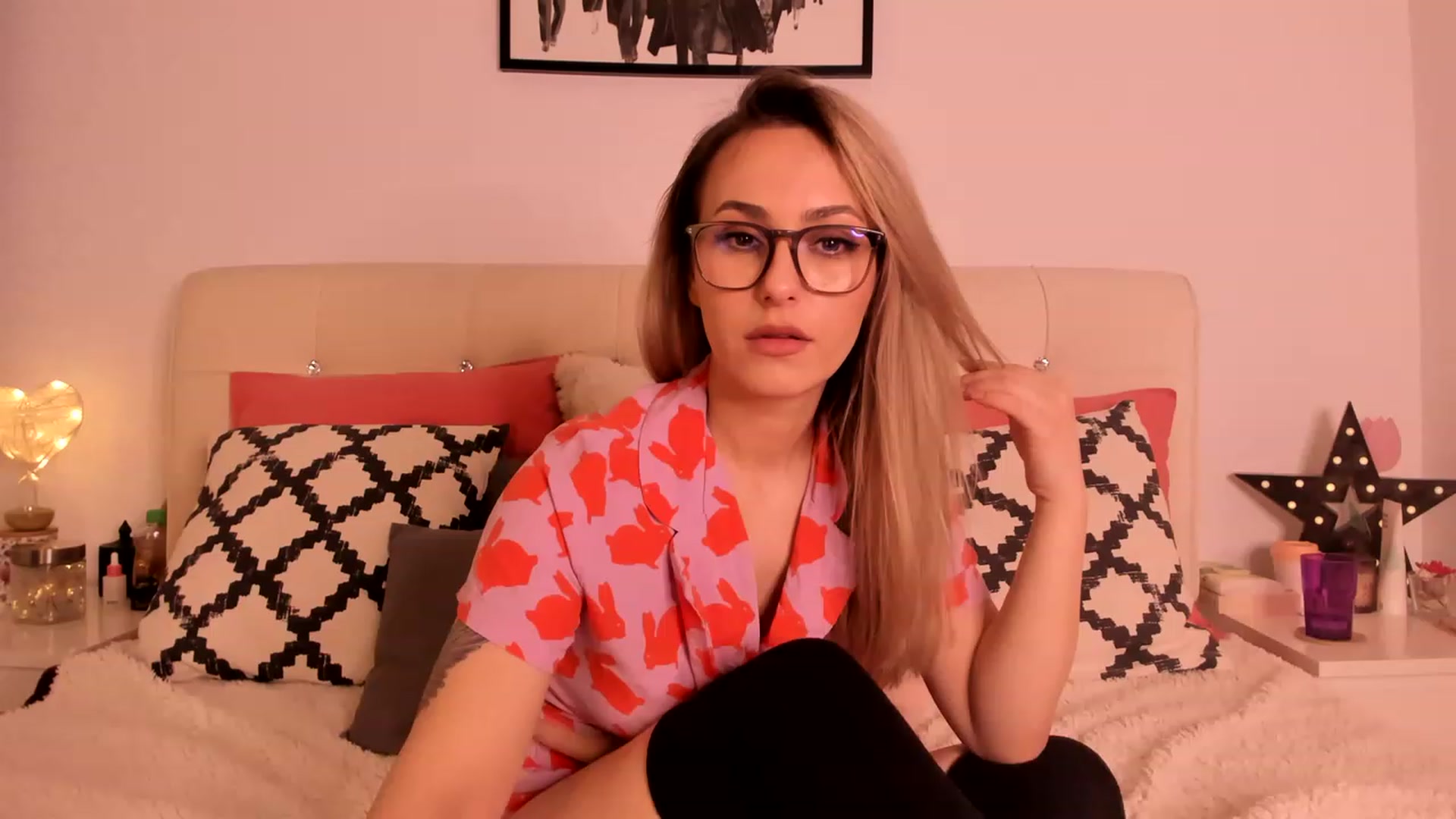 Gallery image thumbnail from Simi__'s myfreecams stream on, 01/30/2023, 18:12 image 19 of 20