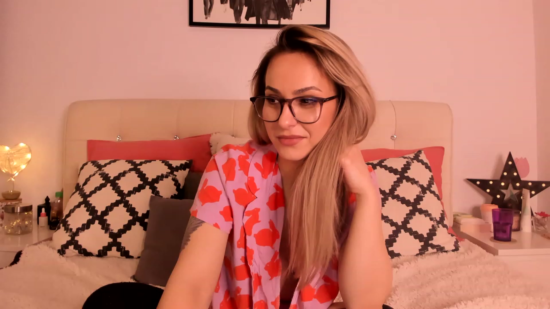 Gallery image thumbnail from Simi__'s myfreecams stream on, 01/30/2023, 18:12 image 8 of 20