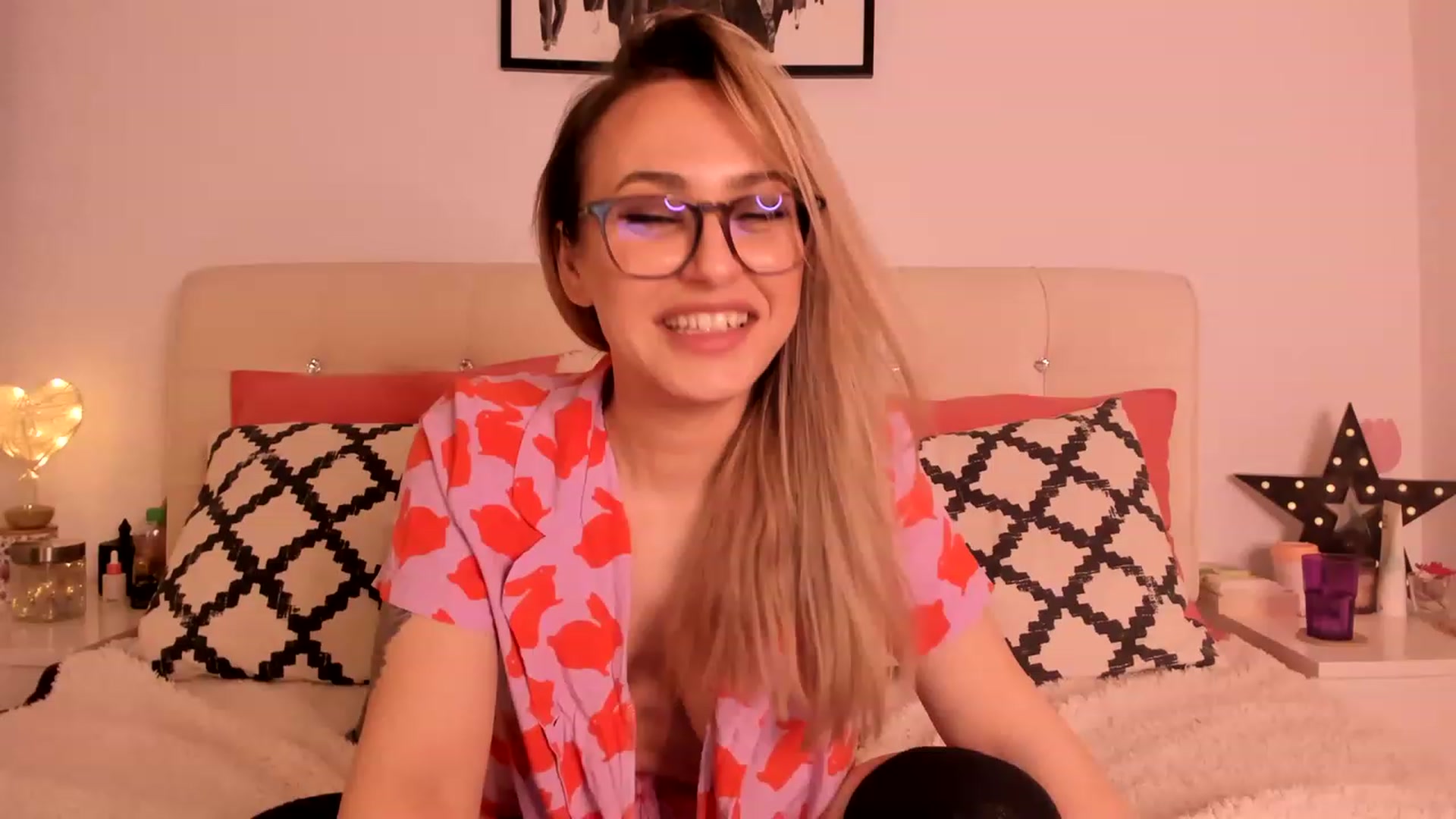 Gallery image thumbnail from Simi__'s myfreecams stream on, 01/30/2023, 18:12 image 9 of 20