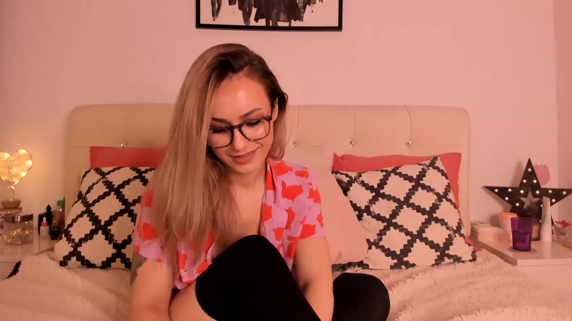 Gallery image thumbnail from Simi__'s myfreecams stream on, 01/30/2023, 18:12 image 3 of 20