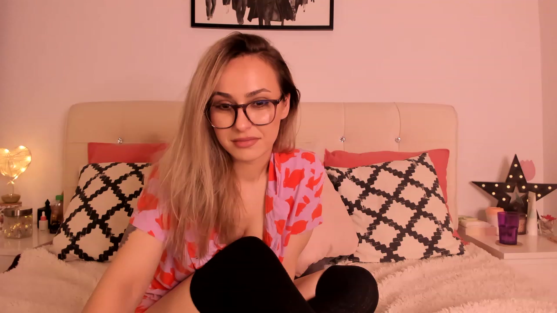 Gallery image thumbnail from Simi__'s myfreecams stream on, 01/30/2023, 18:12 image 2 of 20
