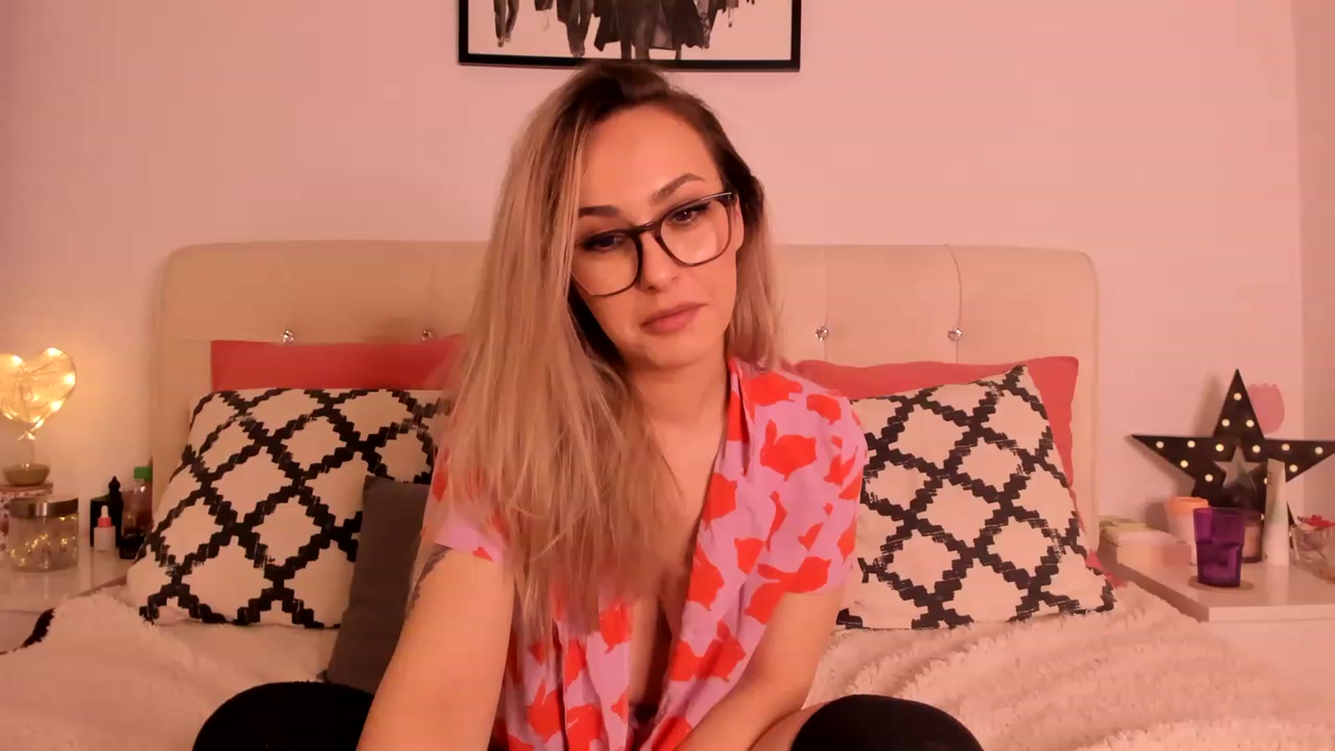 Gallery image thumbnail from Simi__'s myfreecams stream on, 01/30/2023, 18:12 image 5 of 20
