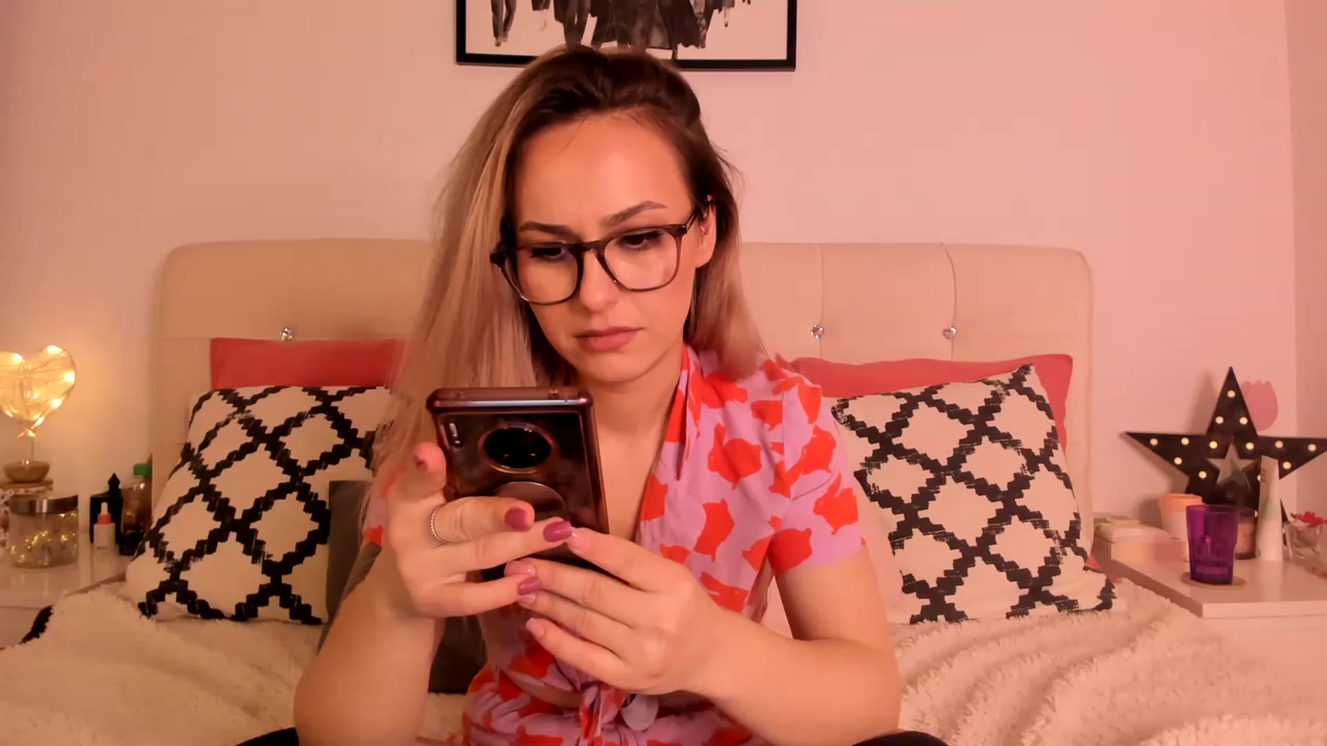 Gallery image thumbnail from Simi__'s myfreecams stream on, 01/30/2023, 18:28 image 12 of 20