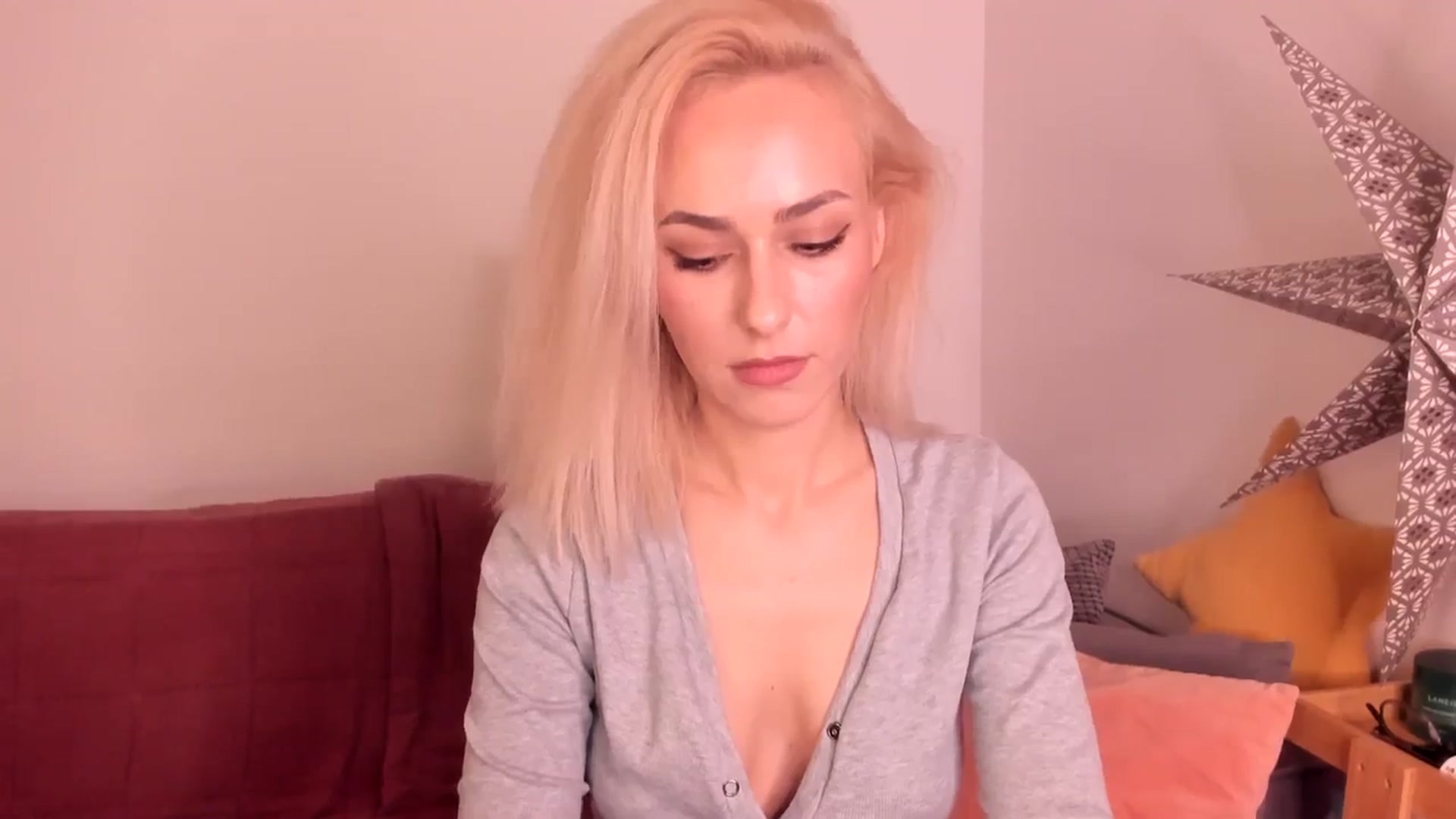 Gallery image thumbnail from Simi__'s myfreecams stream on, 11/13/2023, 16:56 image 9 of 20