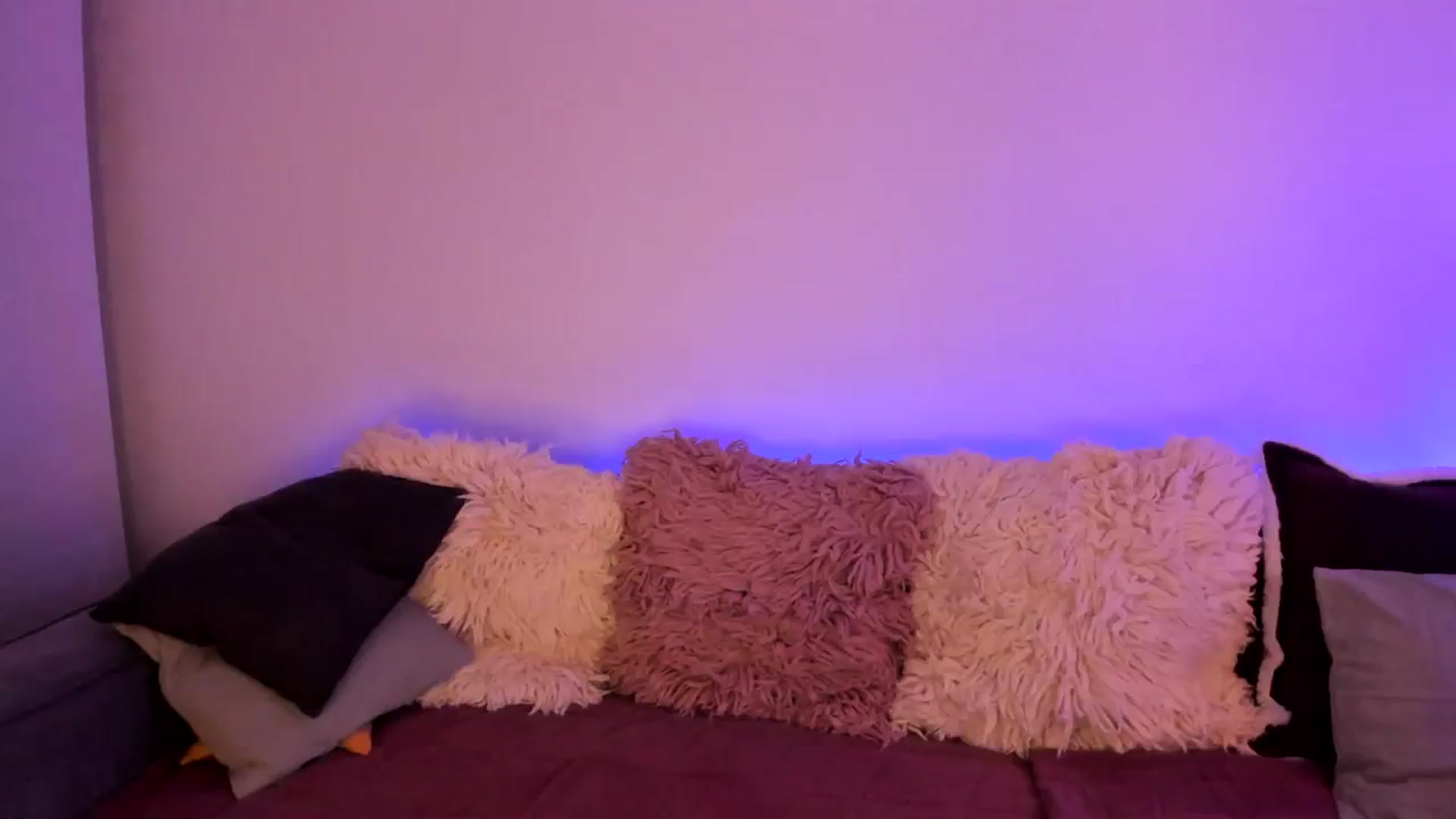 Gallery image thumbnail from Simi__'s myfreecams stream on, 12/09/2023, 19:31 image 12 of 20