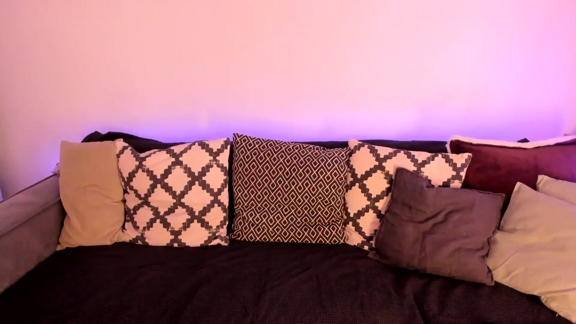 Gallery image thumbnail from Simi__'s myfreecams stream on, 02/12/2024, 19:59 image 1 of 20