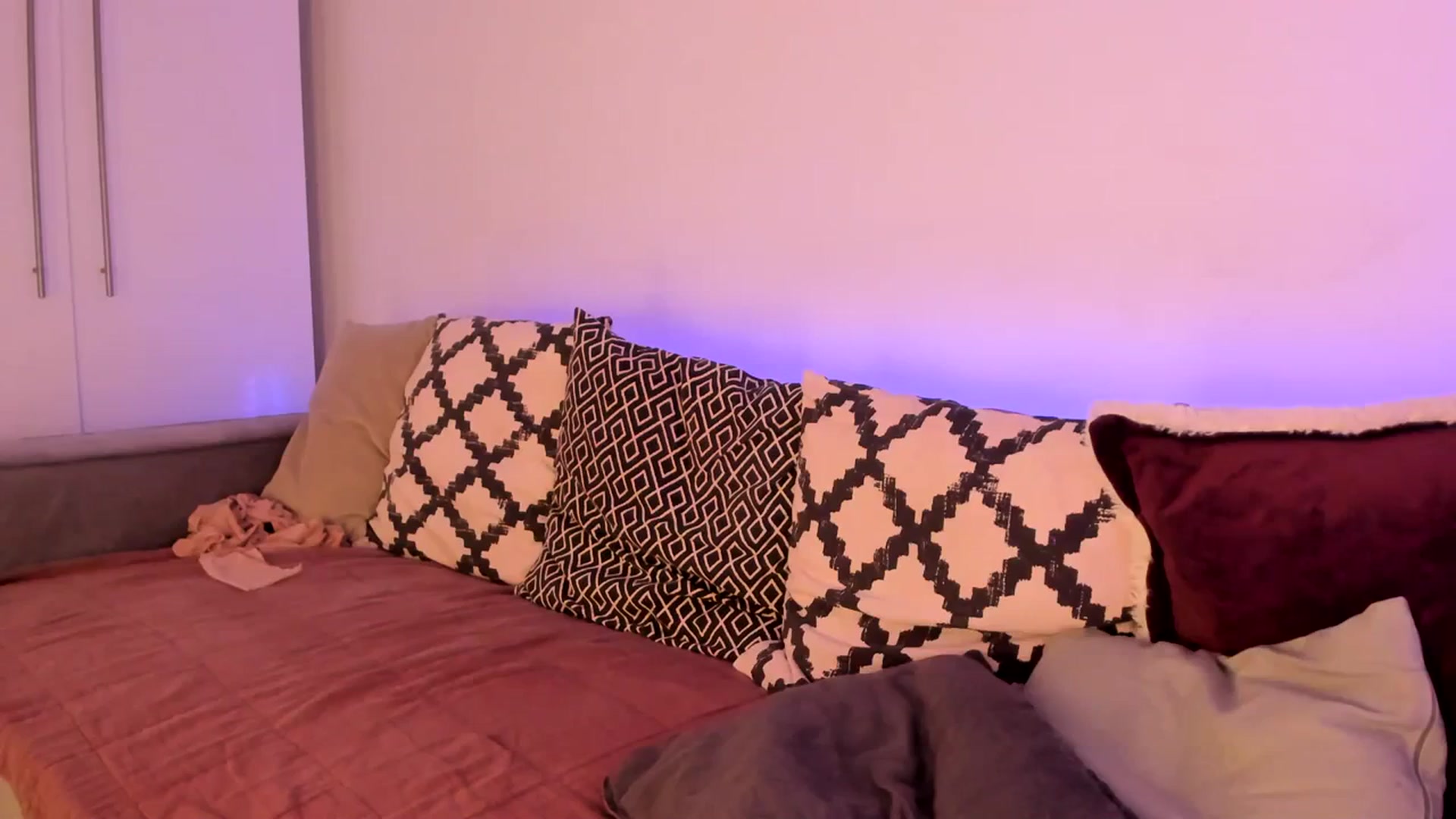 Gallery image thumbnail from Simi__'s myfreecams stream on, 02/23/2024, 18:16 image 13 of 20
