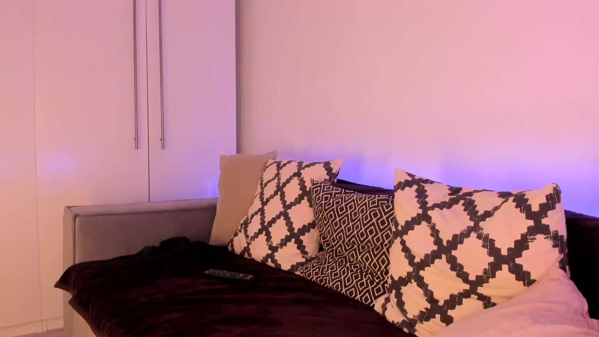 Gallery image thumbnail from Simi__'s myfreecams stream on, 02/27/2024, 18:47 image 14 of 20